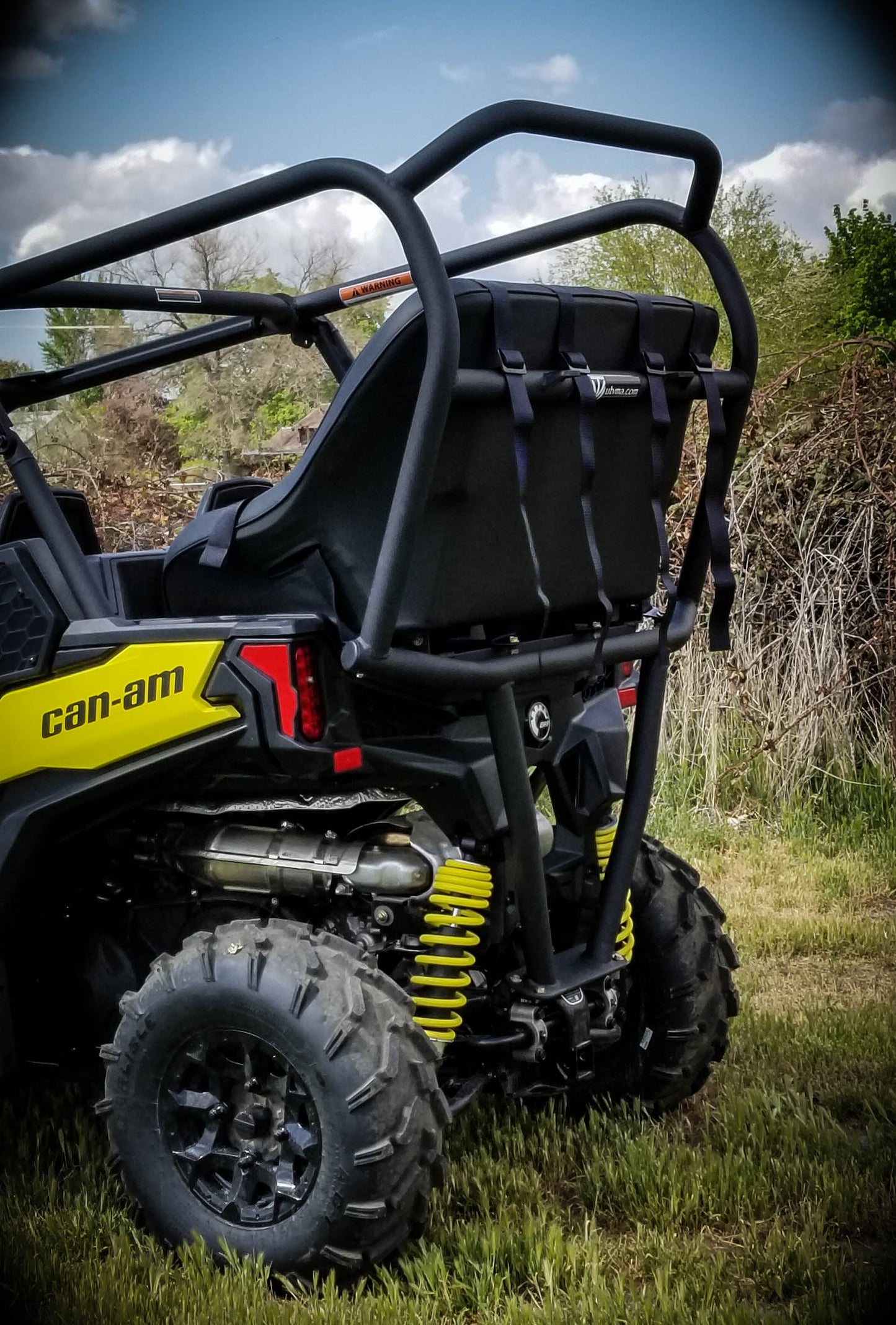 https://cdn.shopify.com/s/files/1/0366/5541/products/Maverick_Trail_Rear_Seat_and_Roll_Cage_Side_Back.jpg?v=1721923243