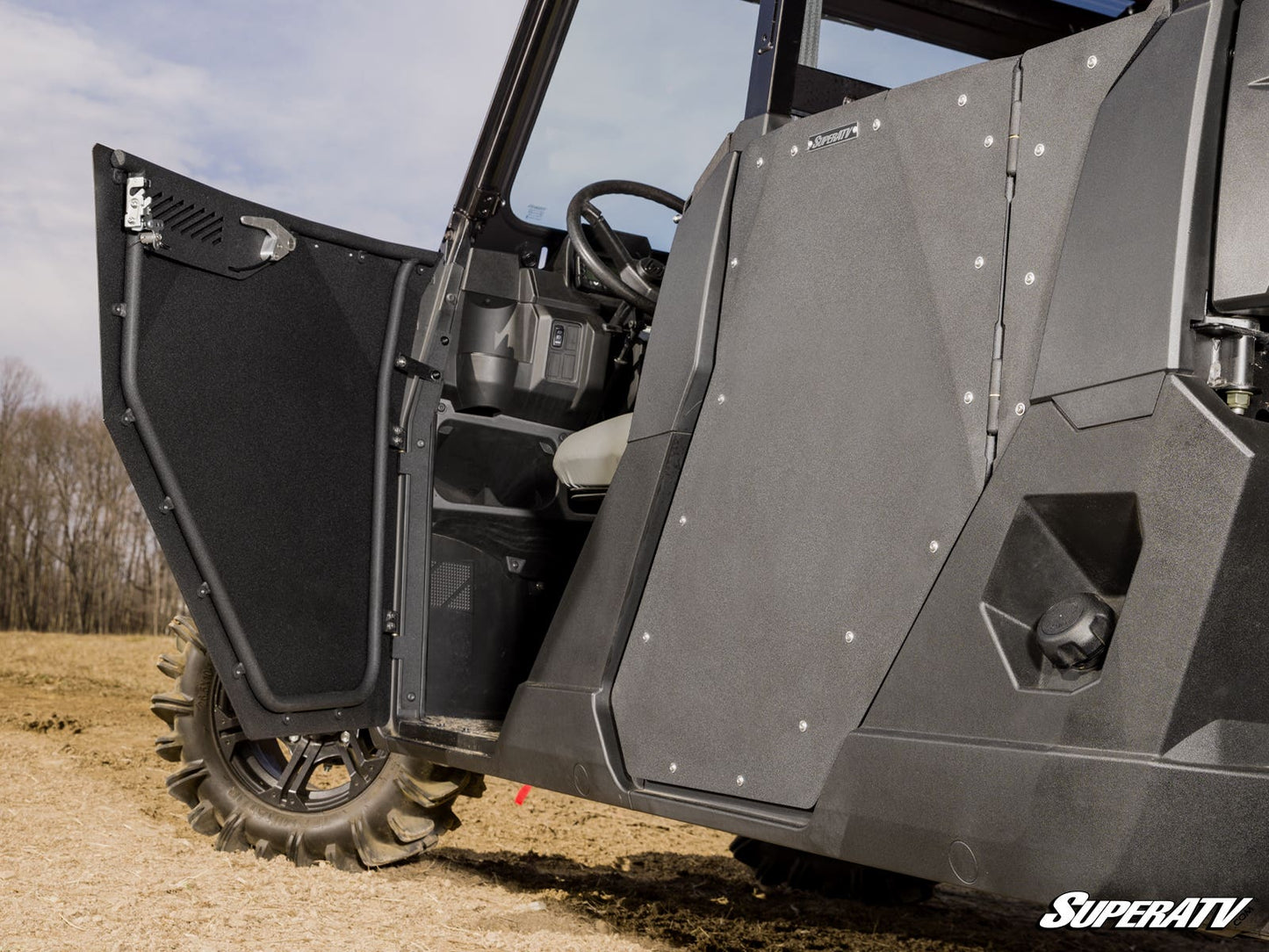 https://media.superatv.com/media/catalog/product/g/r/gravely_6400_aluminum_doors_04_1.jpg