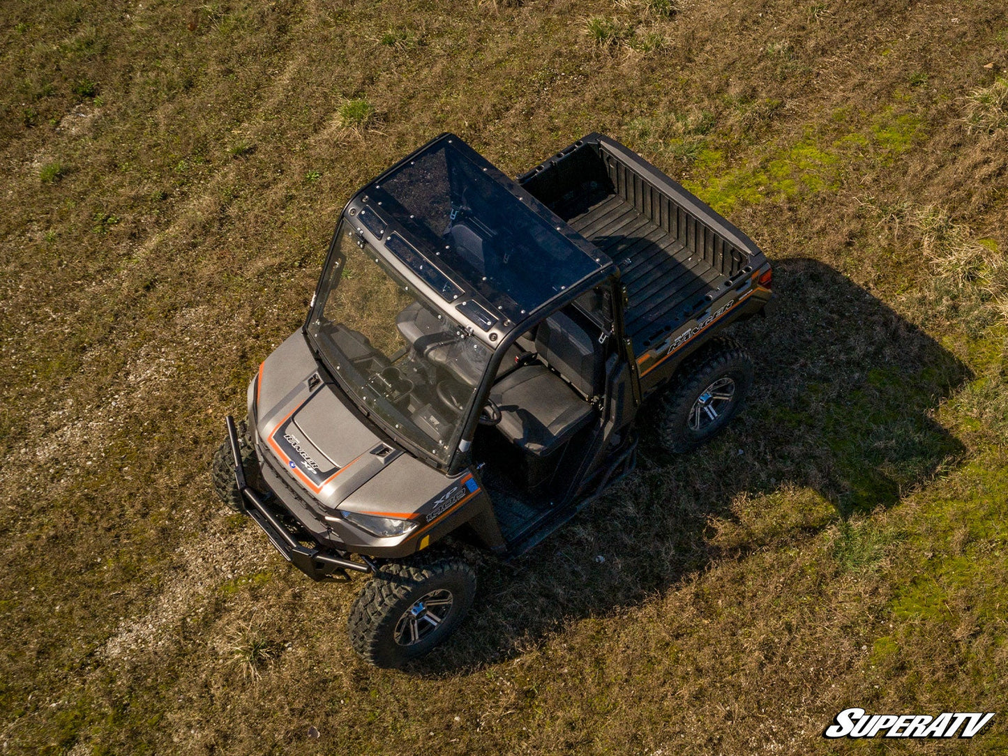 https://media.superatv.com/media/catalog/product/p/o/polaris_ranger_1k_tinted_roof_6_3.jpg?optimize=high&fit=bounds&height=&width=3840&quality=85&auto=webp&format=pjpg