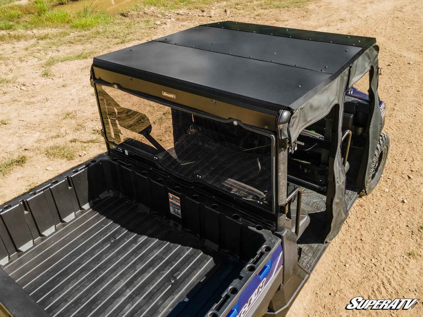 https://media.superatv.com/media/catalog/product/p/o/polaris_ranger_1k_xp4_aluminum_roof_08_1.jpg?optimize=high&fit=bounds&height=&width=3840&quality=85&auto=webp&format=pjpg
