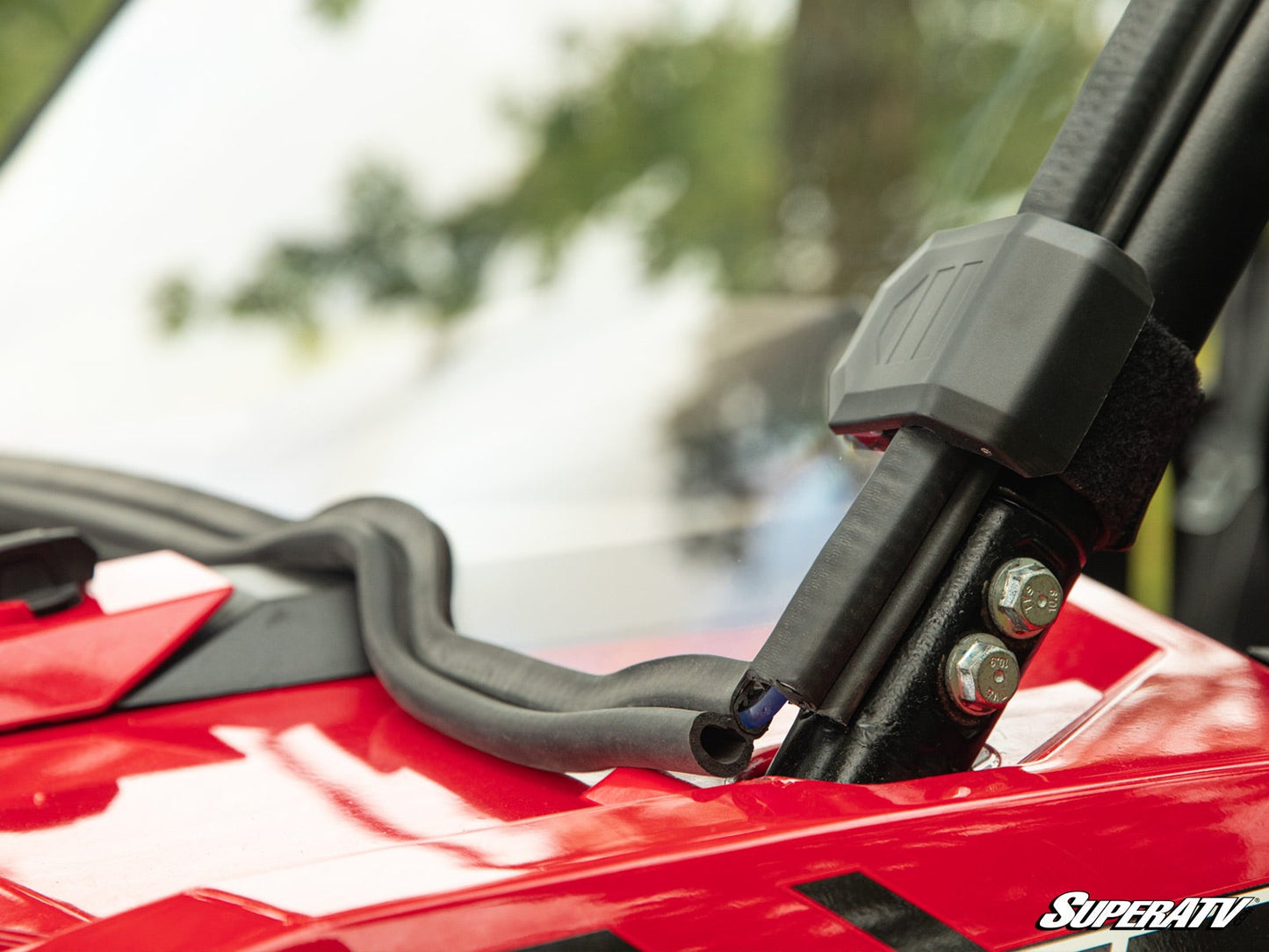 https://media.superatv.com/media/catalog/product/p/o/polaris_rzr_1000_full_windshield_5_1.jpg?optimize=high&fit=bounds&height=&width=3840&quality=85&auto=webp&format=pjpg