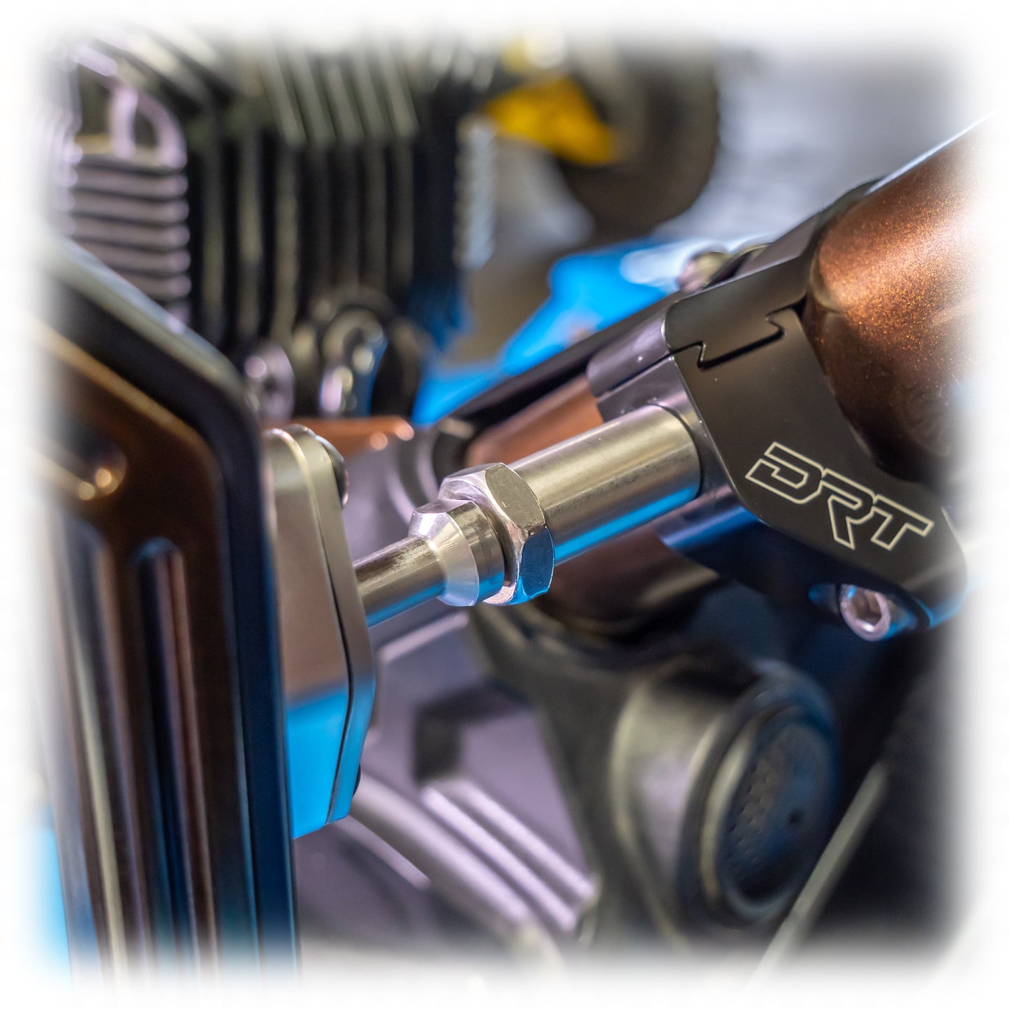 DRT Universal M10 1-Inch Mirror Extension for Wider Vehicles