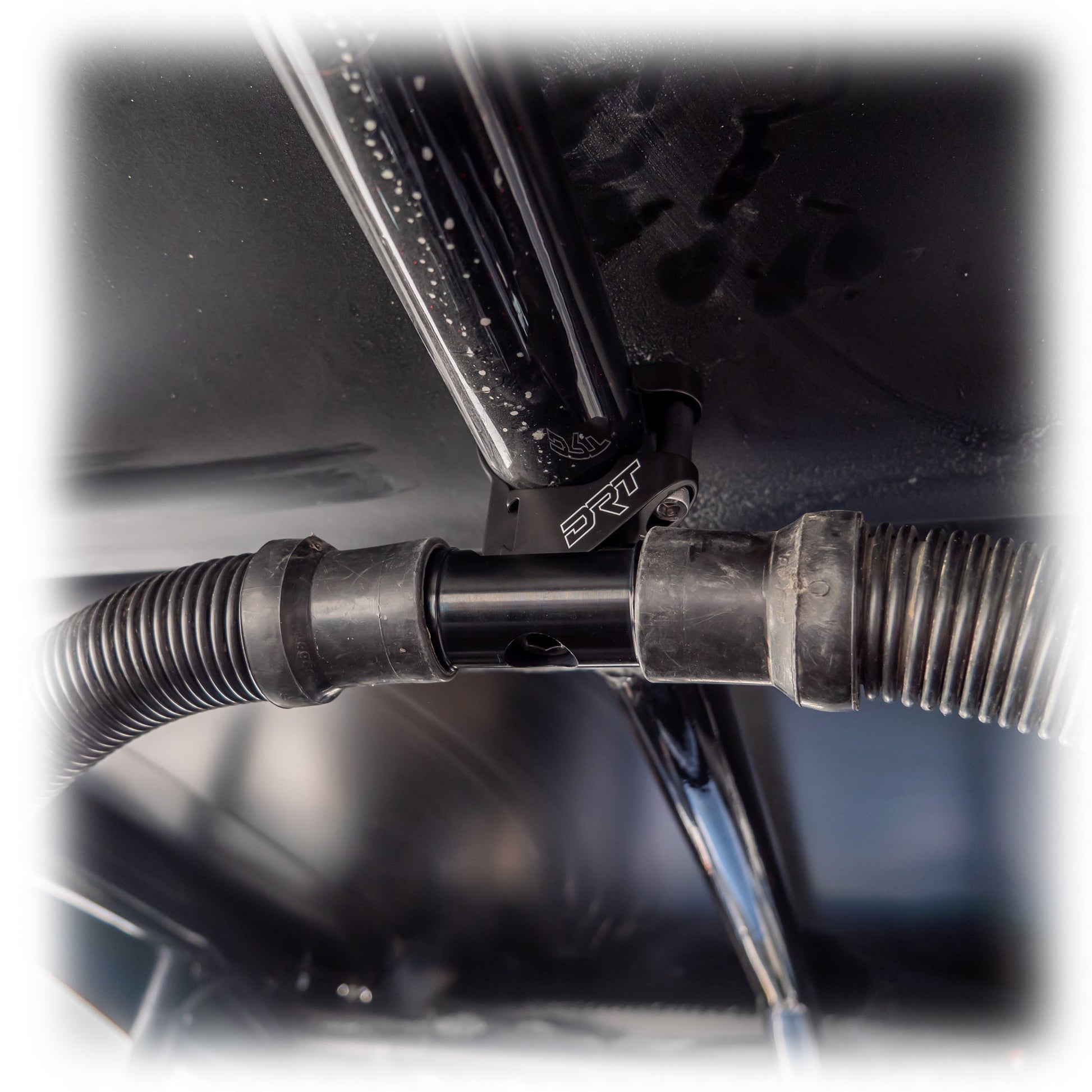 DRT Universal Single Helmet Hose Dock – Anodized Aluminum Mount
