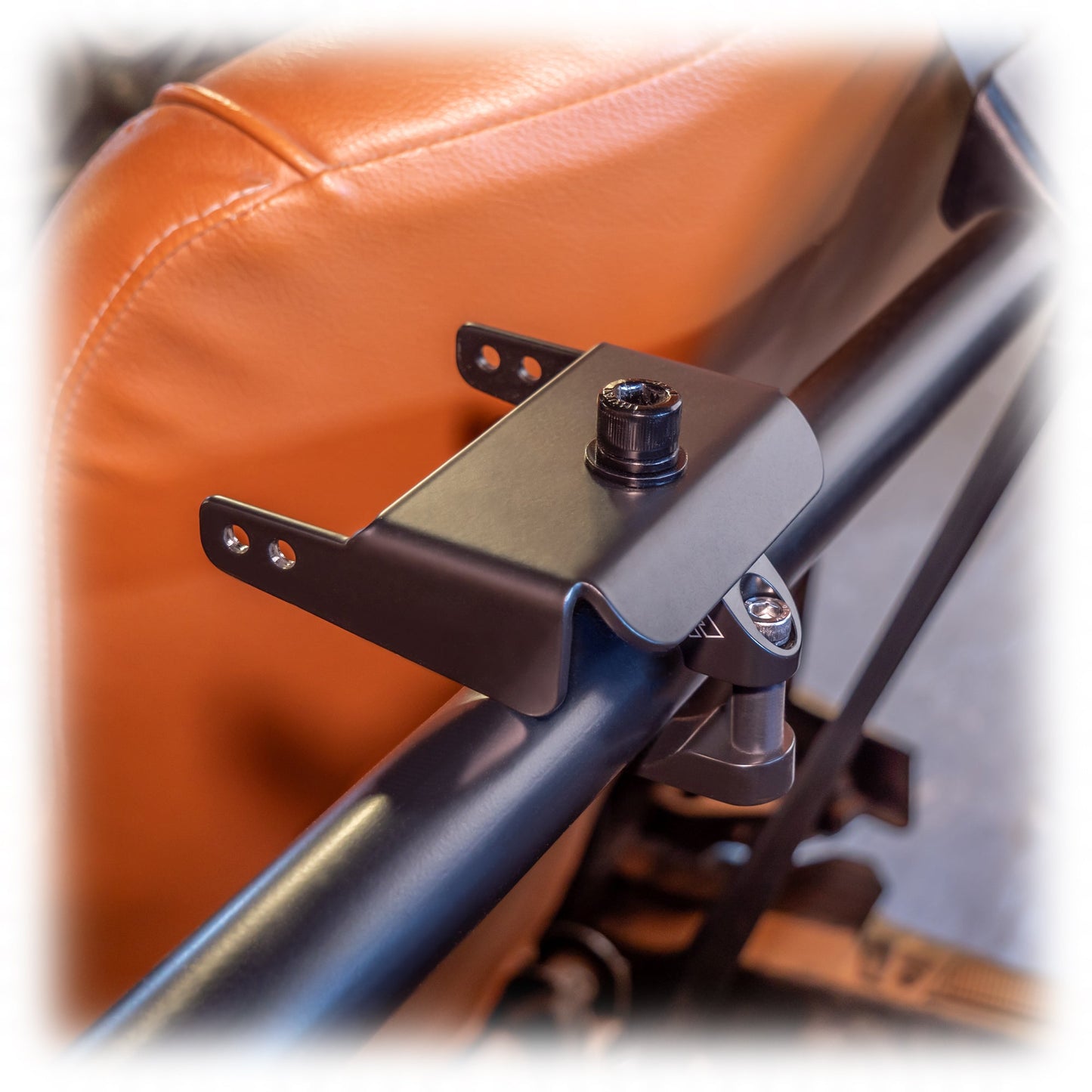 DRT Universal Air Pumper Bracket for Rugged Radios
