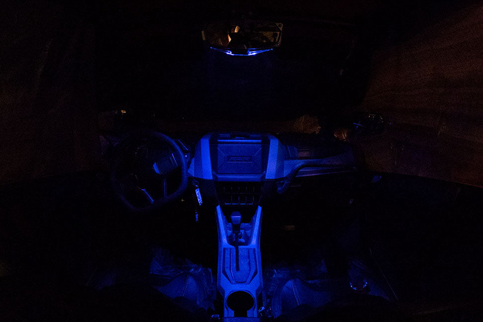 https://www.seizmik.com/wp-content/uploads/2020/08/18001-Halo-RA-LED-RZR-Pro-XP-Blue-Interior-WEB-0264.jpg