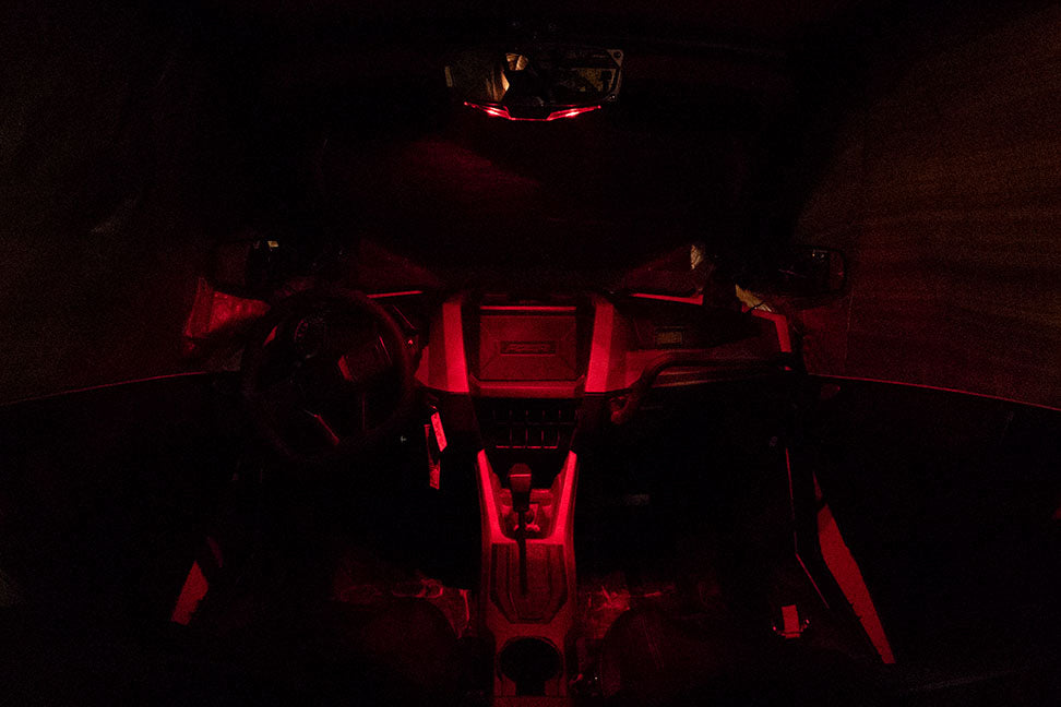 https://www.seizmik.com/wp-content/uploads/2020/08/18001-Halo-RA-LED-RZR-Pro-XP-Red-Interior-WEB-0266.jpg