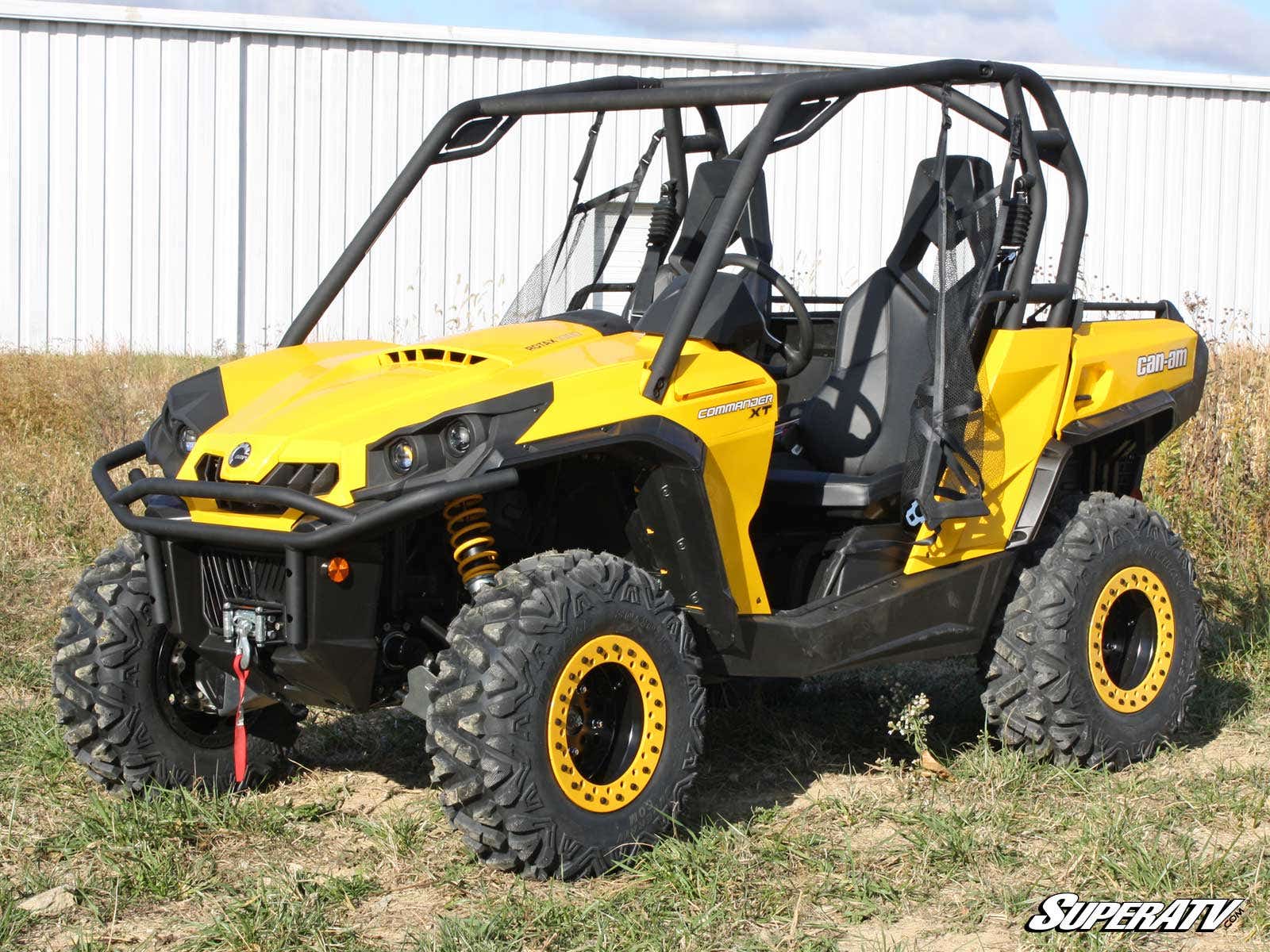https://media.superatv.com/media/catalog/product/2/-/2-5-lift-kit-for-can-am-commander-02.jpg