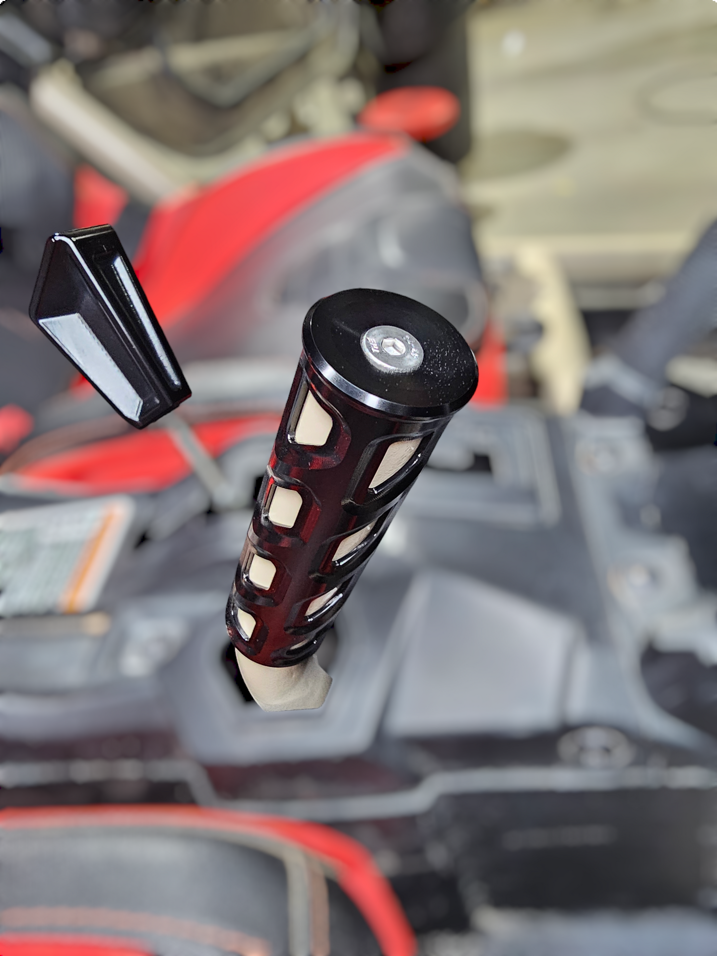 https://cdn.shopify.com/s/files/1/0749/1980/5228/files/2017_CanAmX3MaverickGrabHandle14.png?v=1720821552