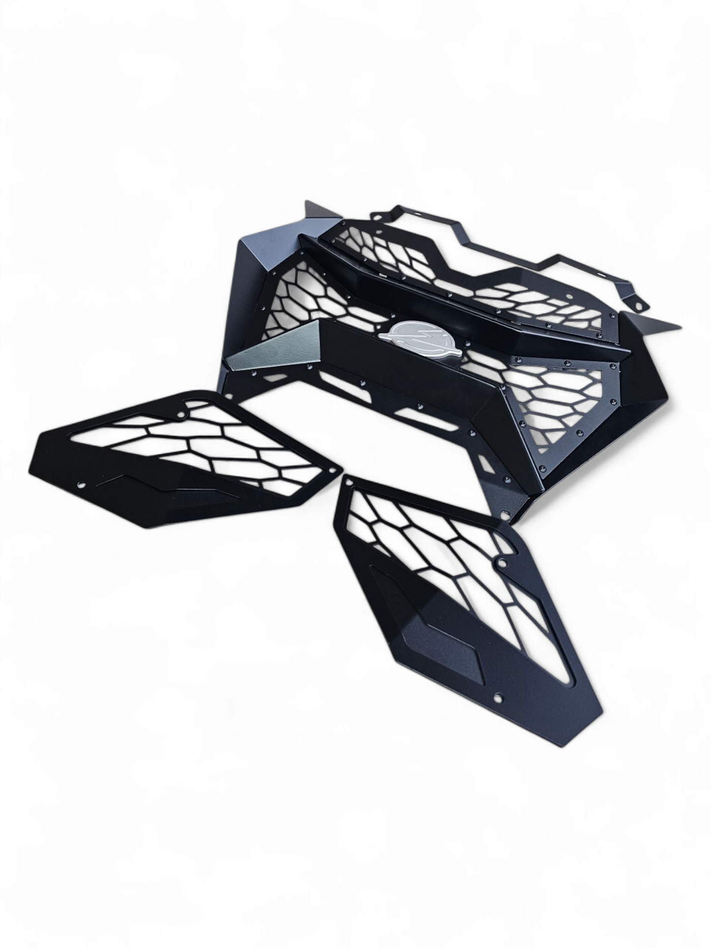 https://cdn.shopify.com/s/files/1/0749/1980/5228/files/2024_Can-amMaverickR3-pieceGrille22.png?v=1763070731