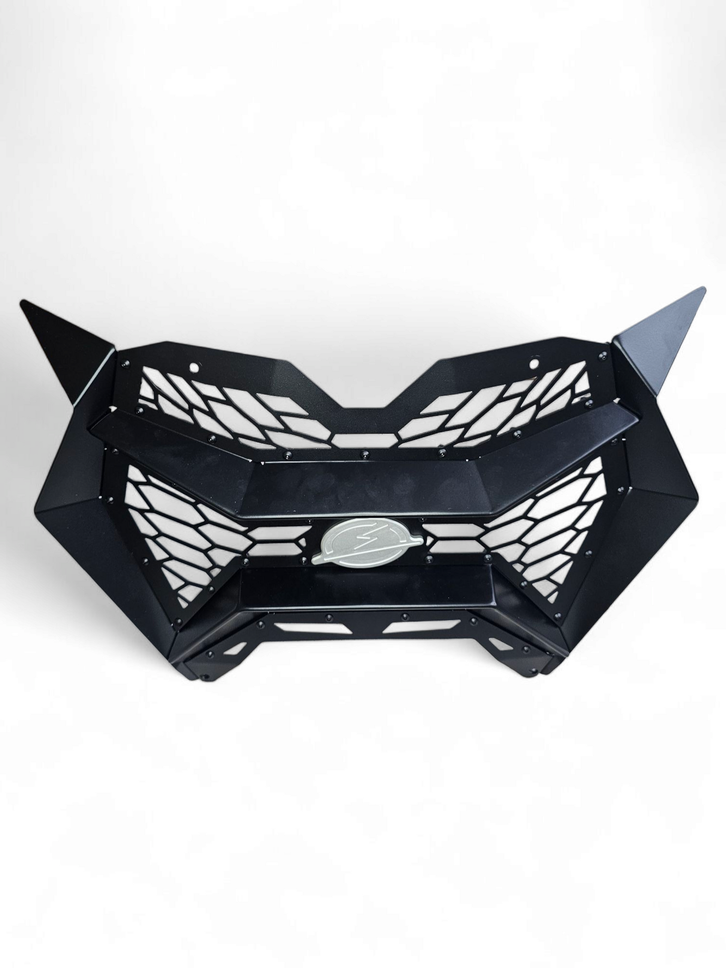 https://cdn.shopify.com/s/files/1/0749/1980/5228/files/2024_Can-amMaverickR3-pieceGrille27.png?v=1763070731