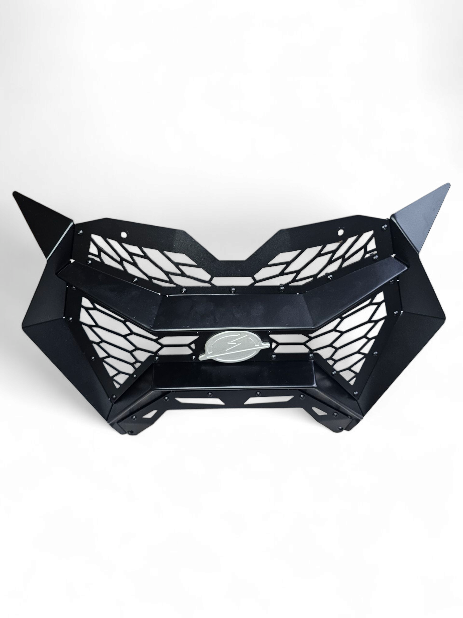 https://cdn.shopify.com/s/files/1/0749/1980/5228/files/2024_Can-amMaverickR3-pieceGrille27.png?v=1763070731