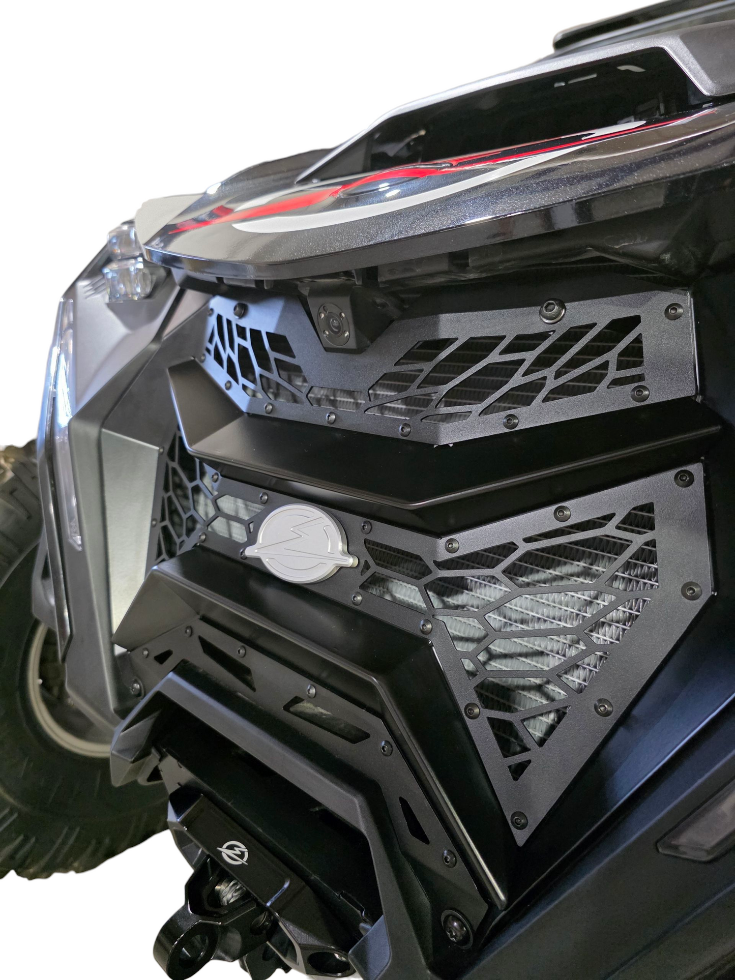 https://cdn.shopify.com/s/files/1/0749/1980/5228/files/2024_Can-amMaverickR3-pieceGrille3.png?v=1763070731
