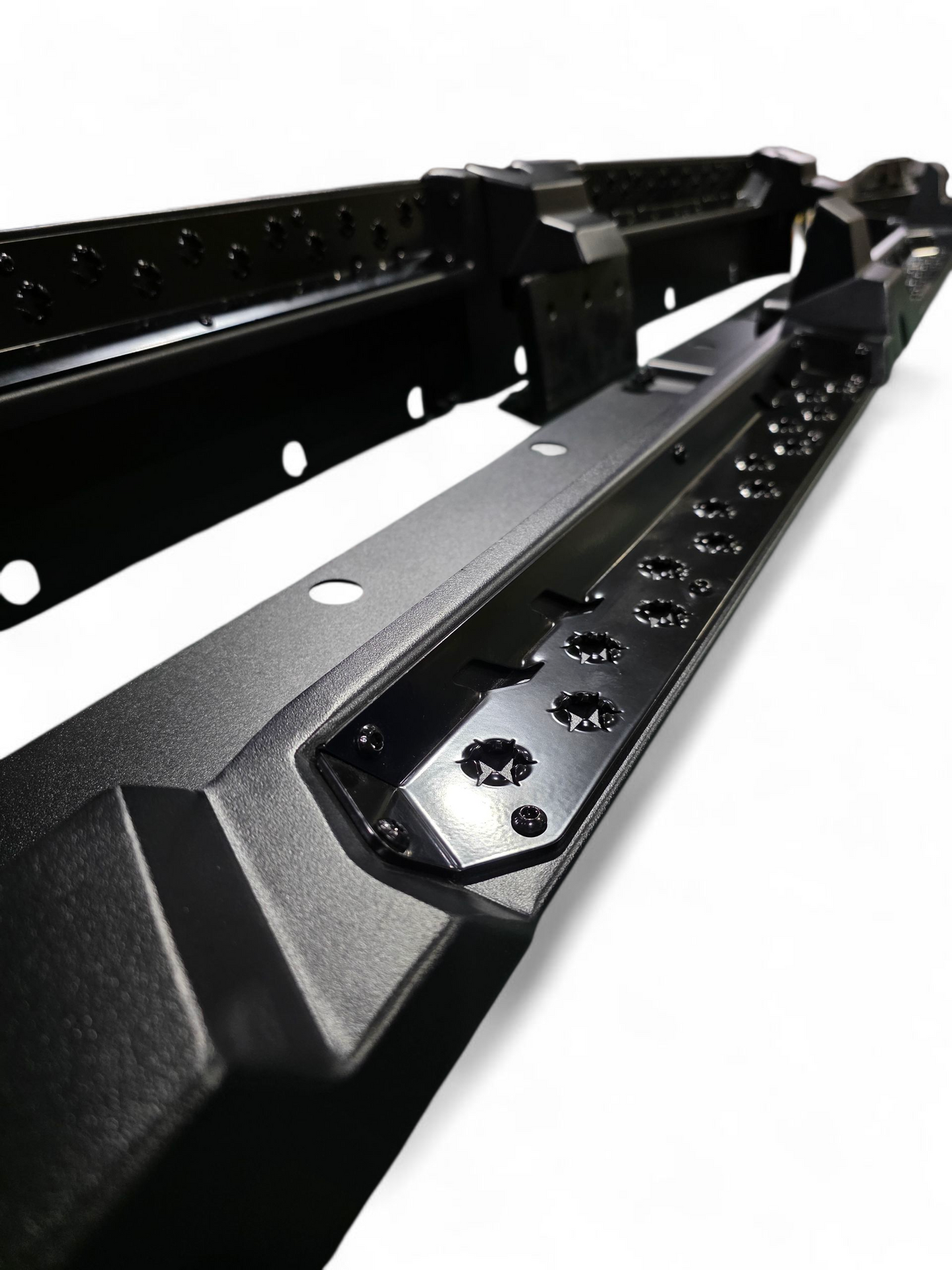 https://cdn.shopify.com/s/files/1/0749/1980/5228/files/2024_PolarisRanger15004seatSidesteps4.png?v=1769200347