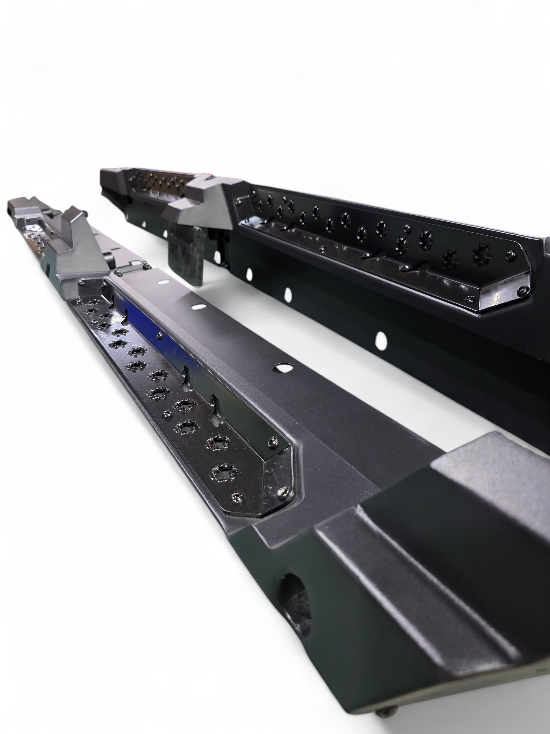 https://cdn.shopify.com/s/files/1/0749/1980/5228/files/2024_PolarisRanger15004seatSidesteps6.png?v=1769200347
