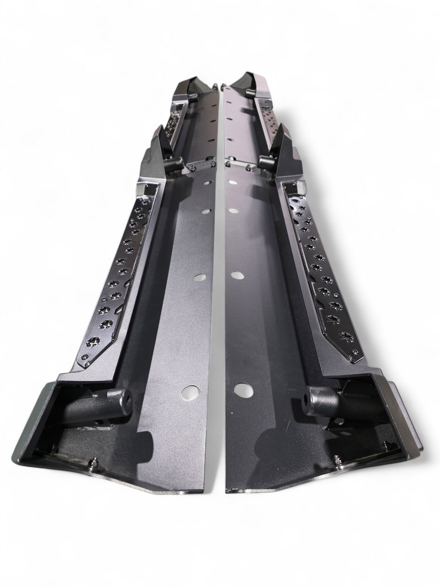 https://cdn.shopify.com/s/files/1/0749/1980/5228/files/2024_PolarisRanger15004seatSidesteps7.png?v=1769200347