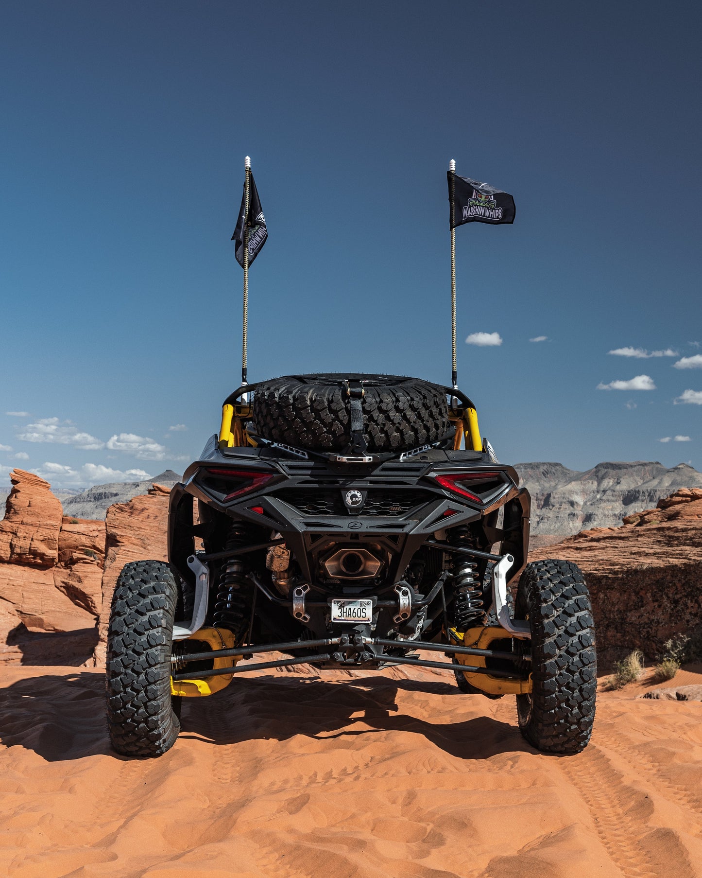 https://cdn.shopify.com/s/files/1/0749/1980/5228/files/2025-Canam-Maverick-R-elektricoffroad-9-Volt-bumper-baja-bed.jpg?v=1739578645