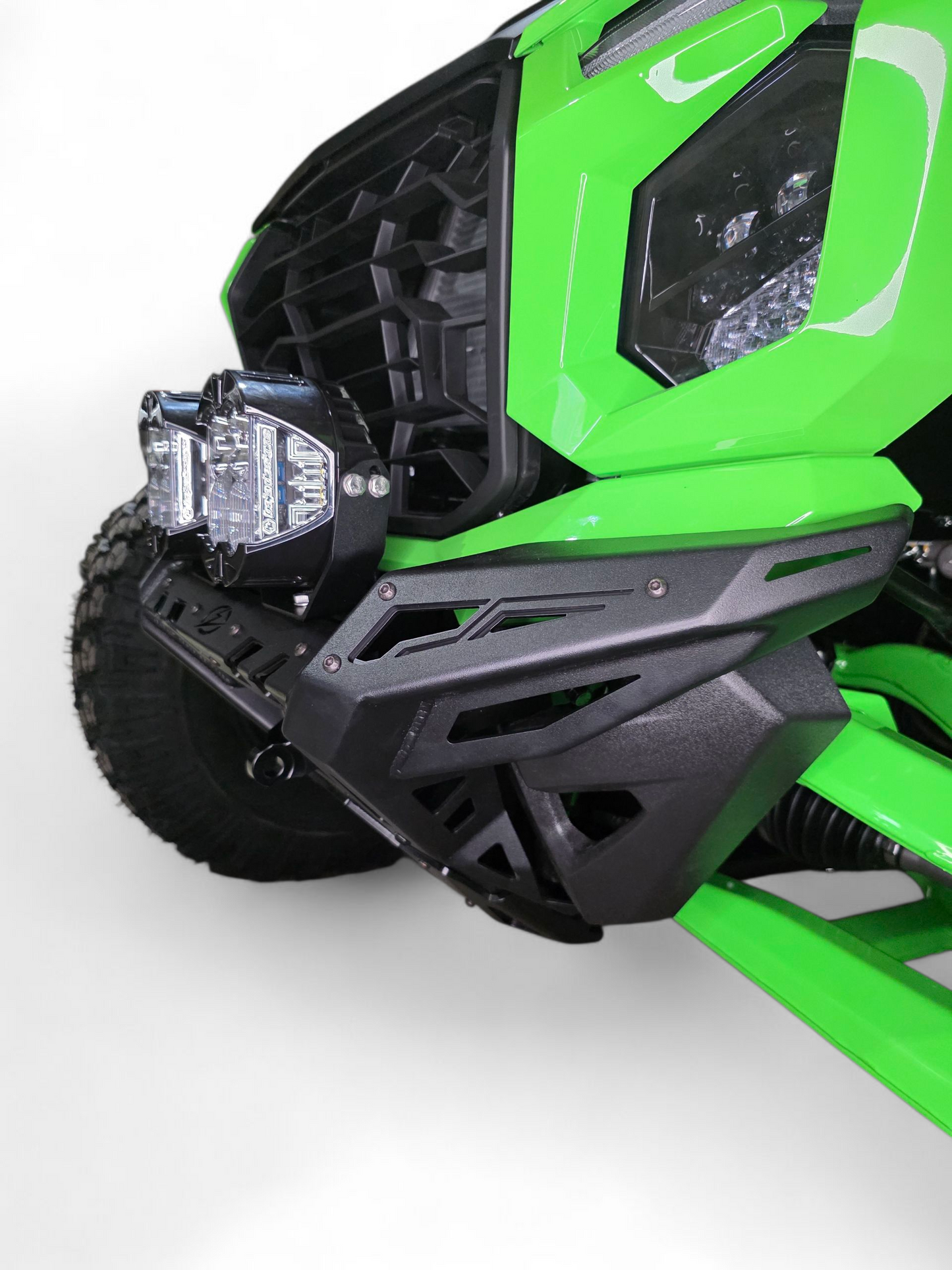 https://cdn.shopify.com/s/files/1/0749/1980/5228/files/2026_KawasakiTryxH2FrontWinchBumper9.png?v=1761260830