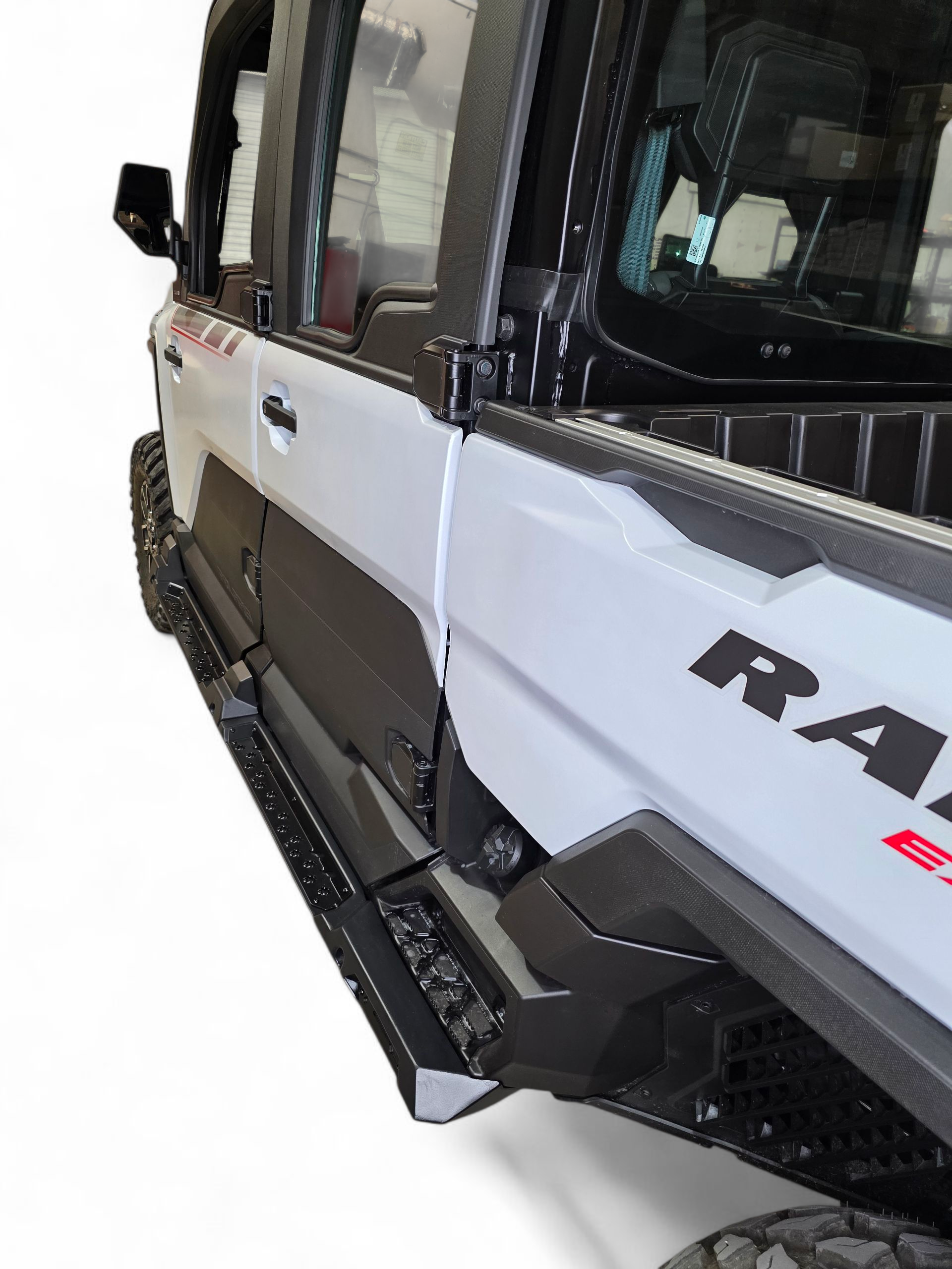 https://cdn.shopify.com/s/files/1/0749/1980/5228/files/24_PolarisRanger1500RockSteps4seat7.png?v=1769200347