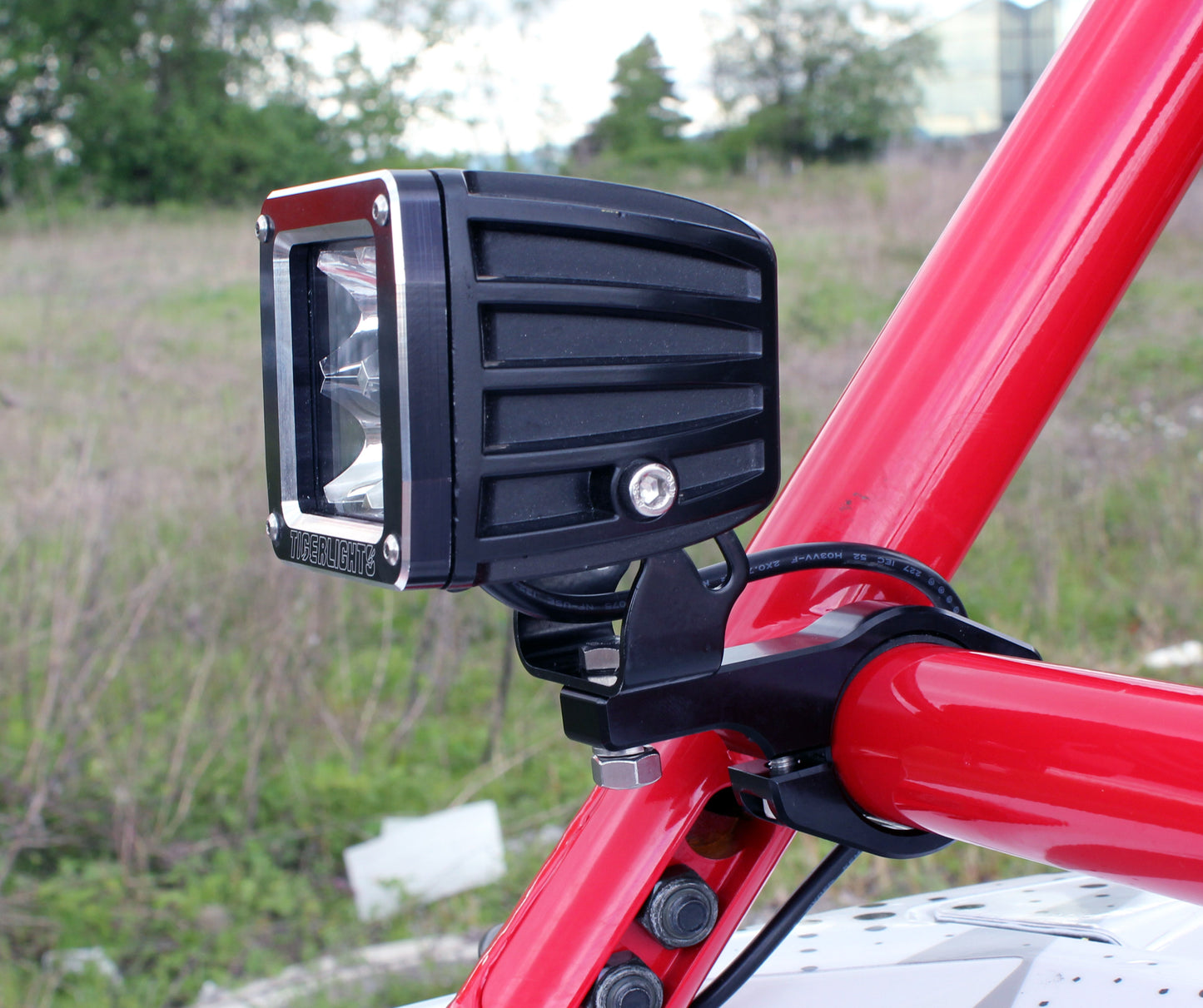 Light Mounts, Vertical – Bottom Mounting