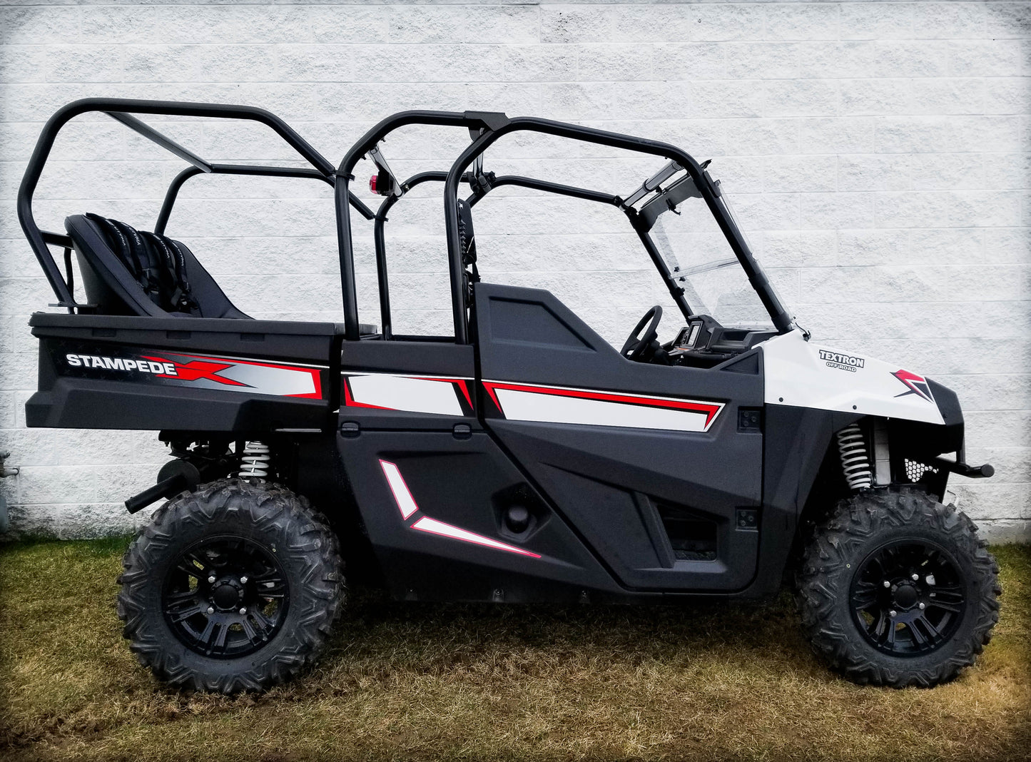 https://cdn.shopify.com/s/files/1/0366/5541/products/2_Seater_Full_Side_View.jpg?v=1710790693