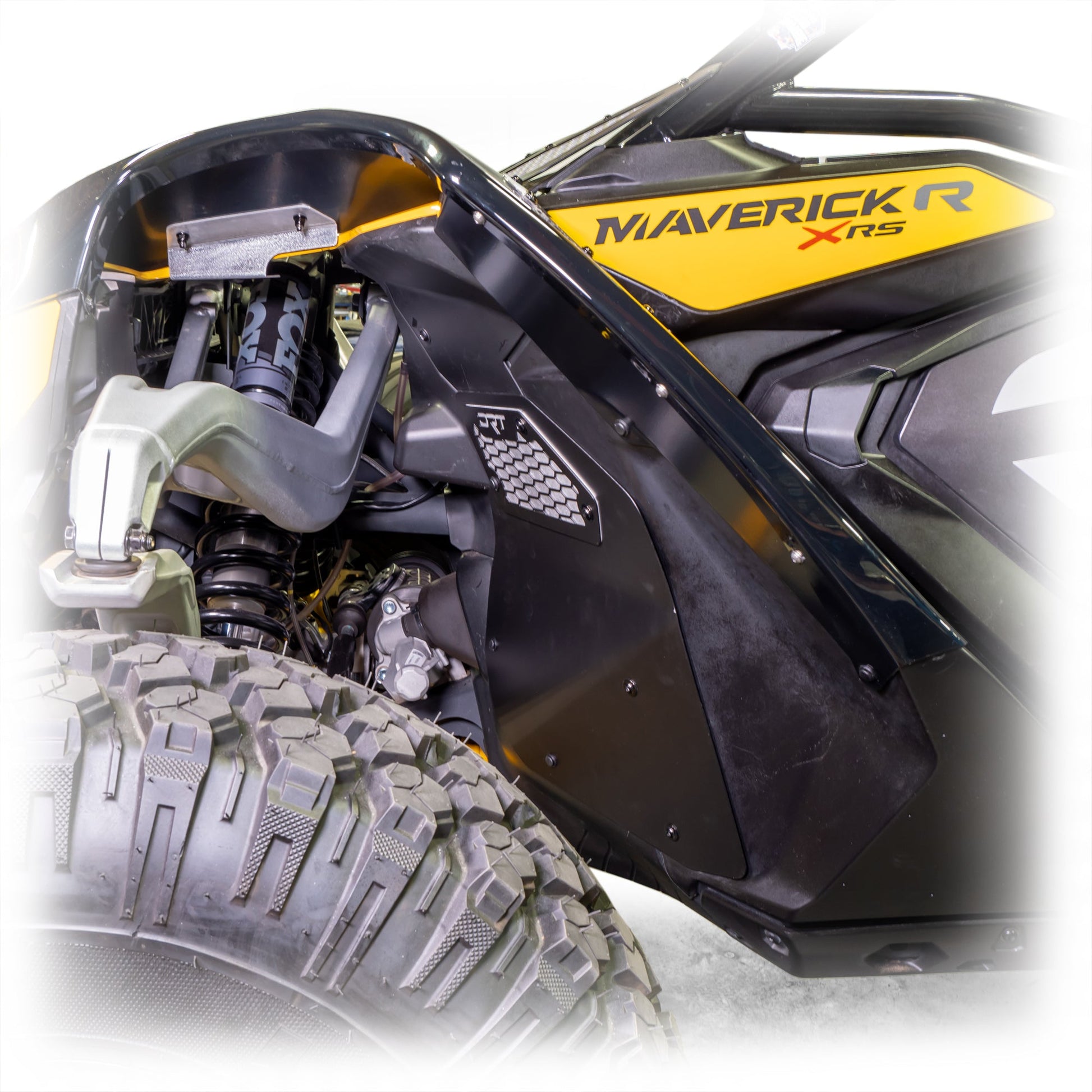 DRT Can‑Am Maverick R Front Aluminum Rock Guard Kit
