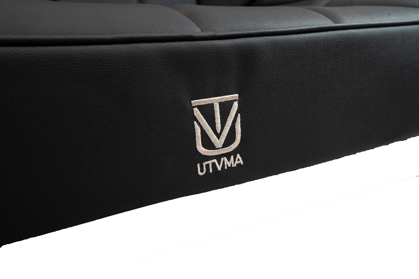 https://cdn.shopify.com/s/files/1/0366/5541/files/36_universalbenchseatdetails.jpg?v=1710440359