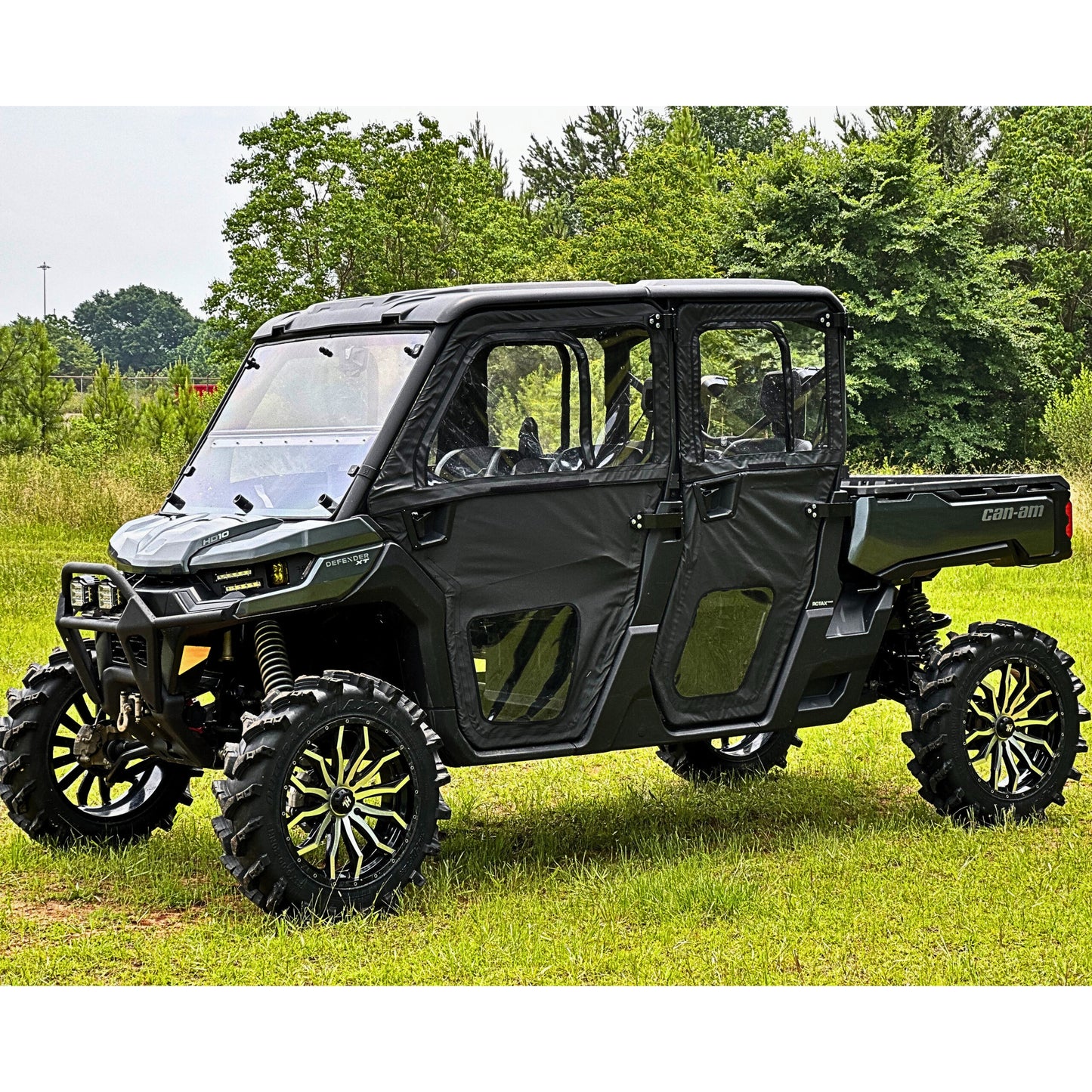 https://www.seizmik.com/wp-content/uploads/2024/10/52-06069-seizmik-full-framed-soft-doors-can-am-defender-max-1-scaled.jpg