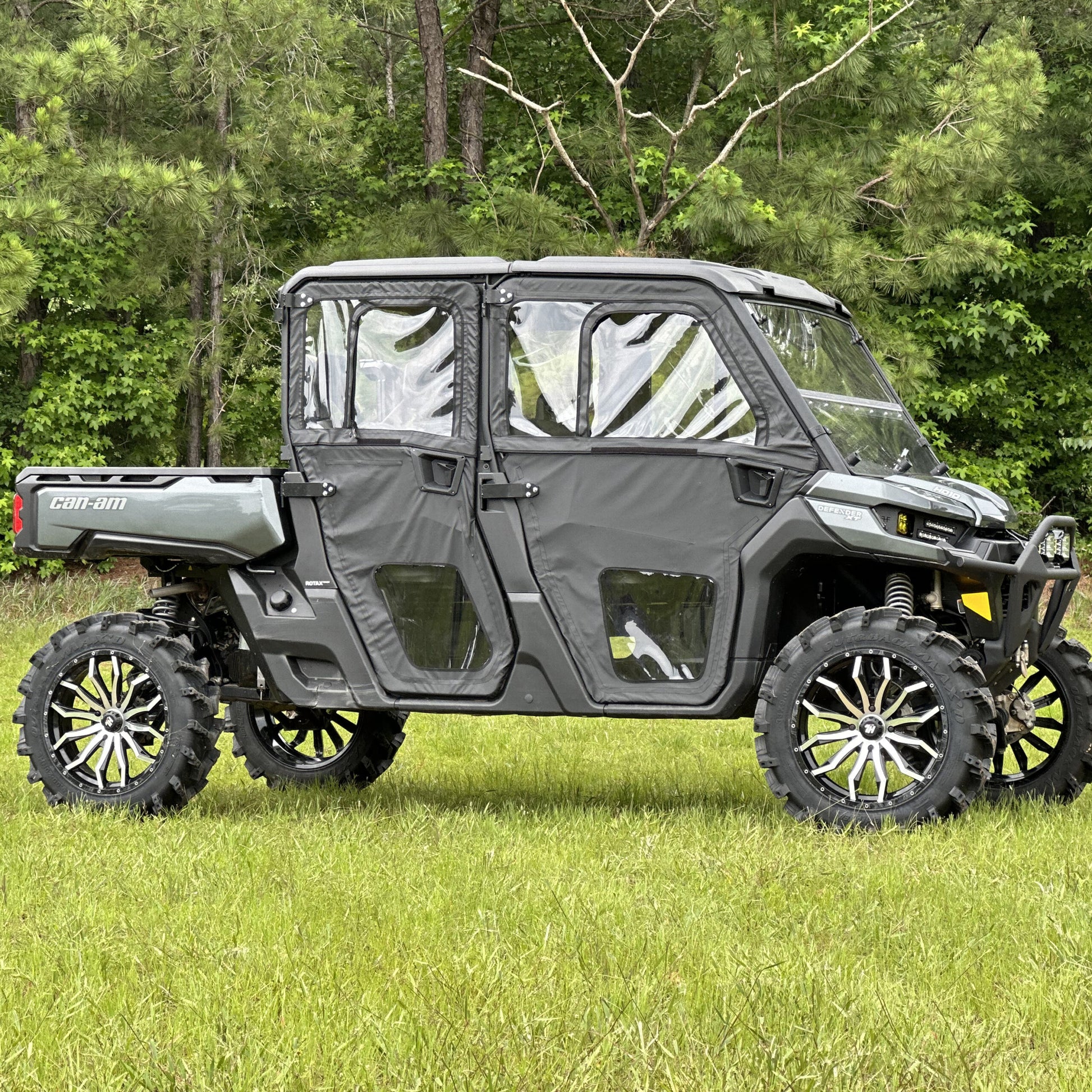 https://www.seizmik.com/wp-content/uploads/2024/10/52-06069-seizmik-full-framed-soft-doors-can-am-defender-max-3-scaled.jpeg
