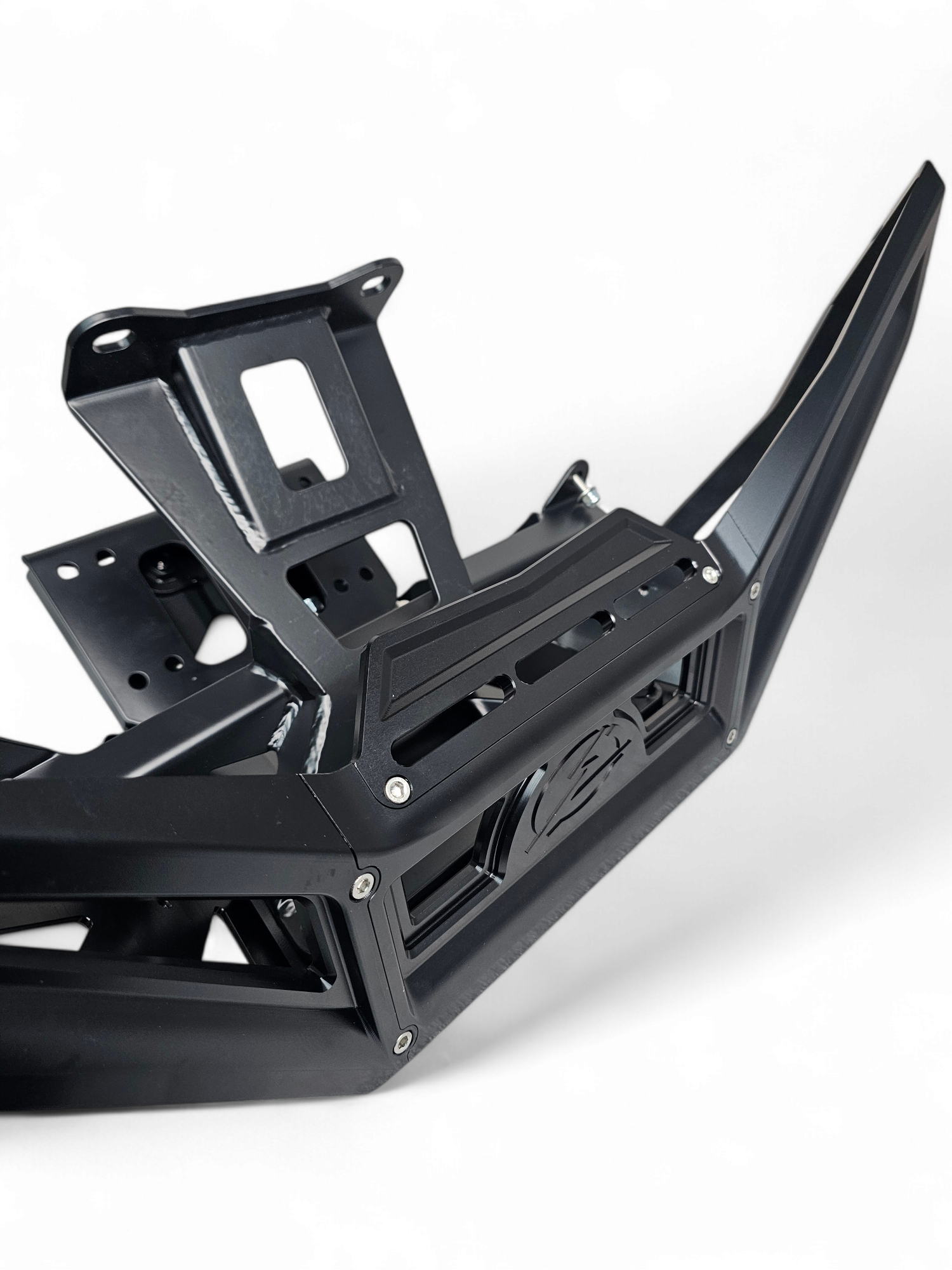 https://cdn.shopify.com/s/files/1/0749/1980/5228/files/Can-AmX3MaverickBilletFrontWinchBumperBlack1.png?v=1729633084
