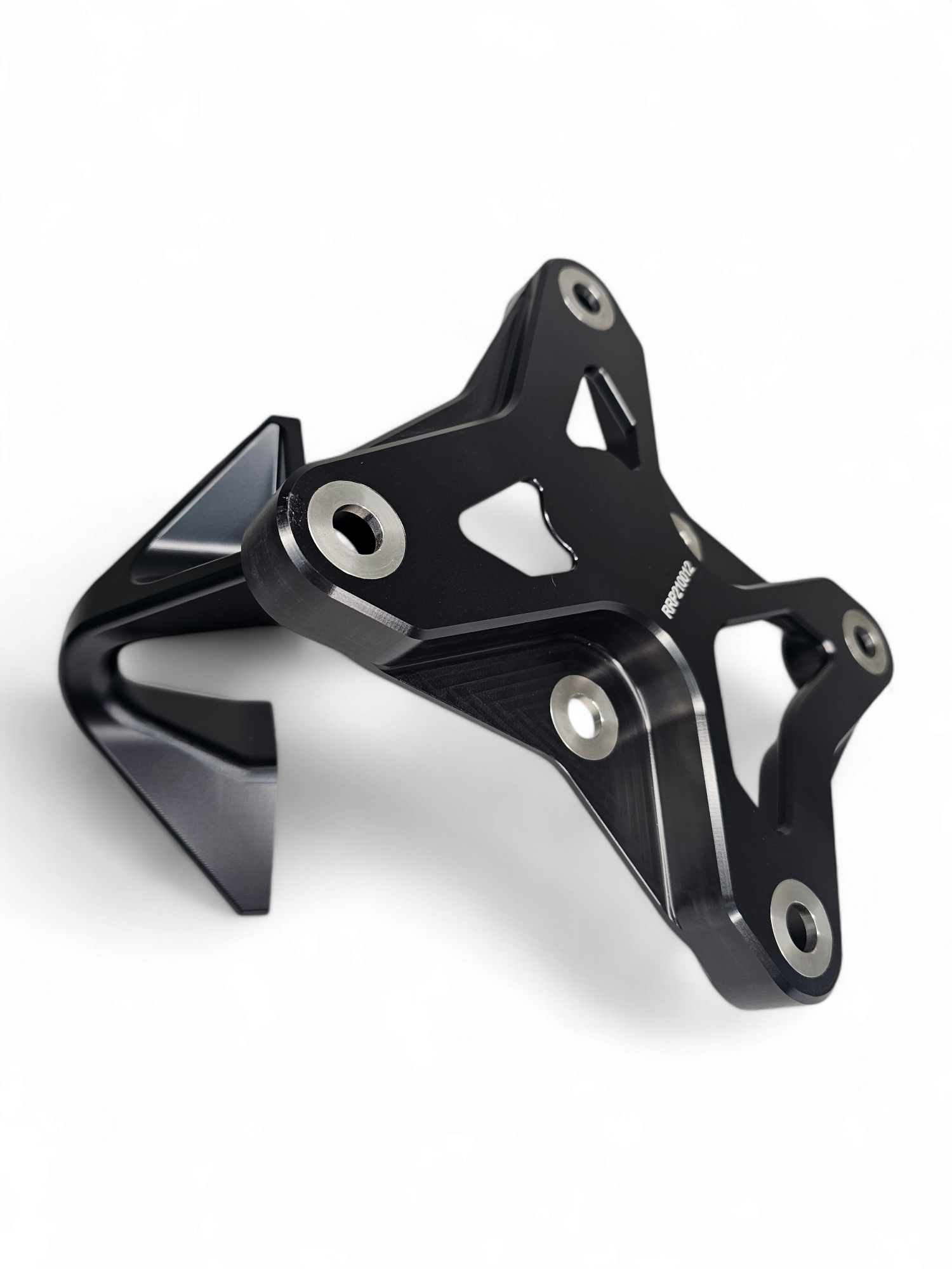 https://cdn.shopify.com/s/files/1/0749/1980/5228/files/Can-AmX3MaverickXLBilletRadiusRodPlateBlack.png?v=1729632253
