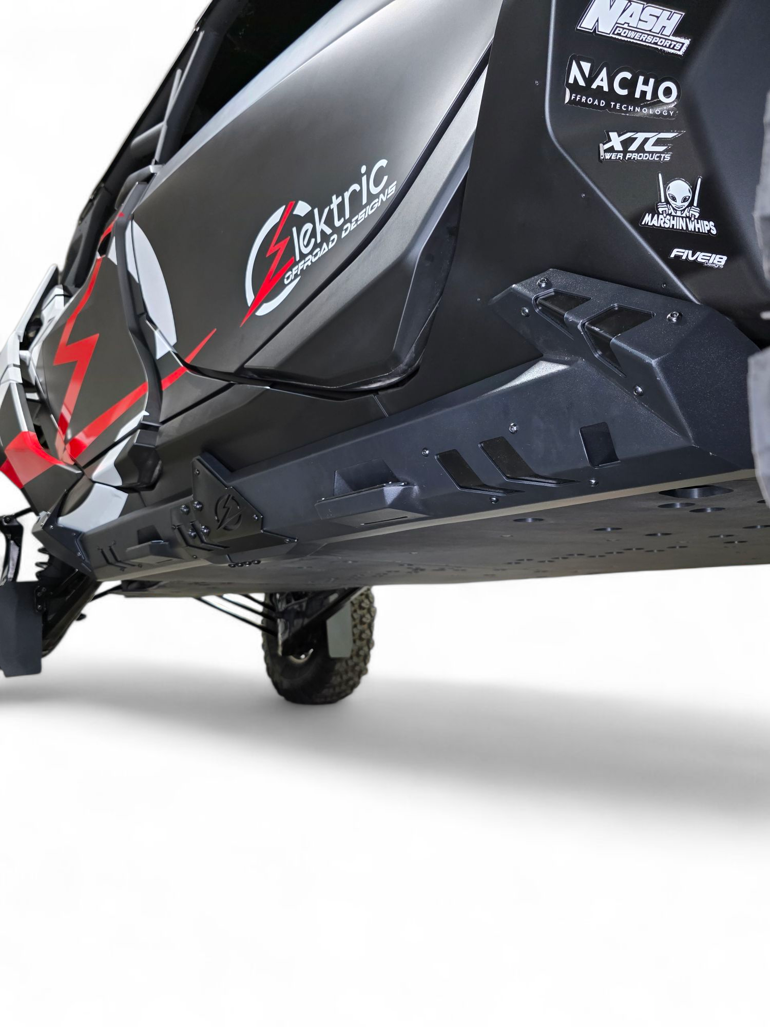 https://cdn.shopify.com/s/files/1/0749/1980/5228/files/Can-amMaverickR4seatRockSlidersSteps3.png?v=1755035380
