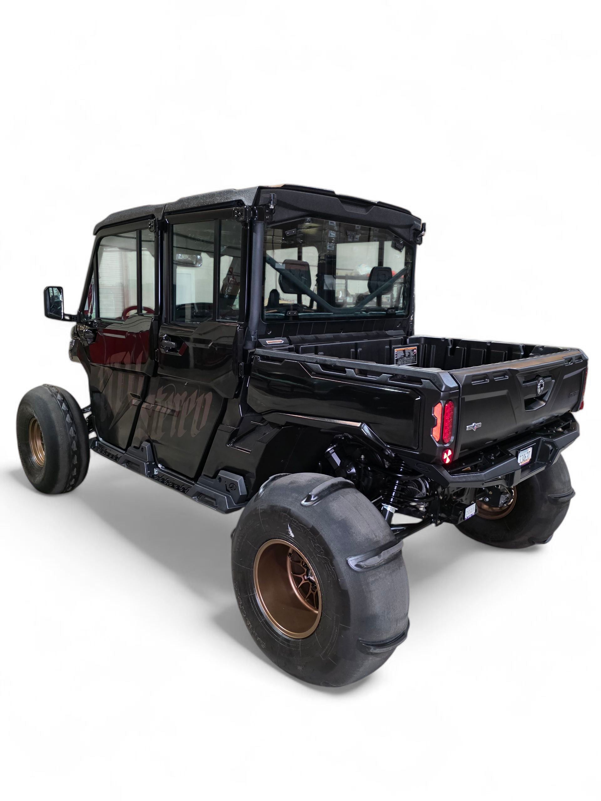 https://cdn.shopify.com/s/files/1/0749/1980/5228/files/Can-am_Defender_Rear_Bumper_license_plate_mnt_2.png?v=1755037700
