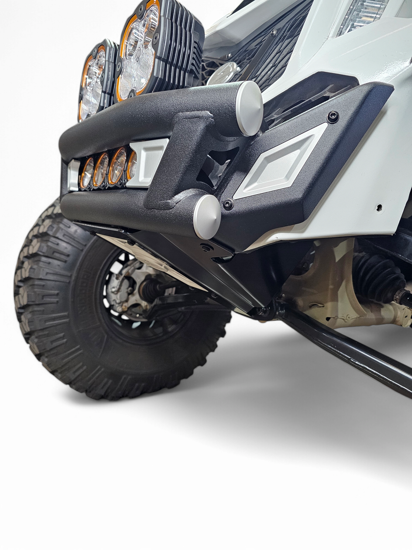 https://cdn.shopify.com/s/files/1/0749/1980/5228/files/Can-am_X3_Maverick_Front_tube_bumper_4.png?v=1738873564
