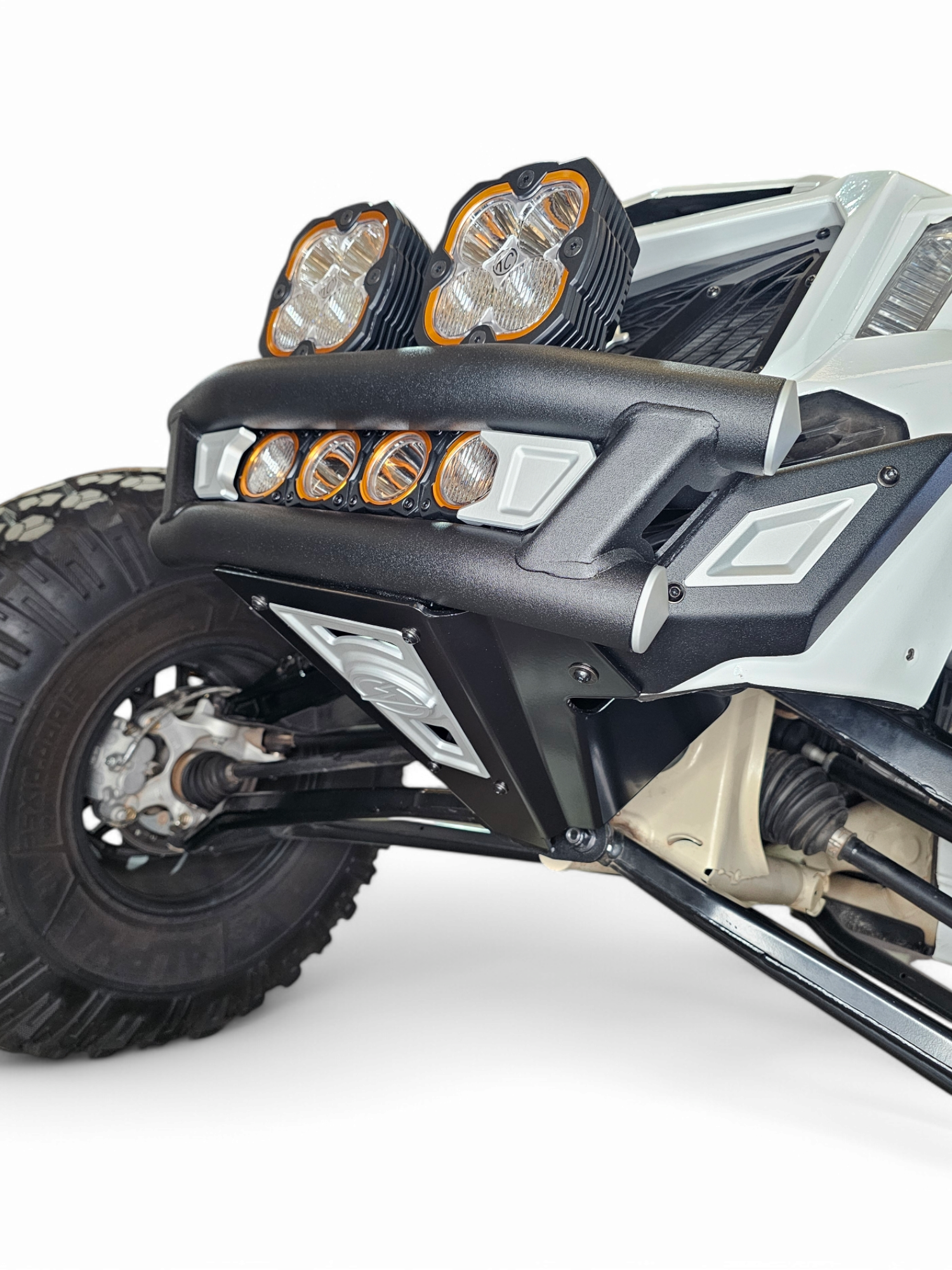 https://cdn.shopify.com/s/files/1/0749/1980/5228/files/Can-am_X3_Maverick_Front_tube_bumper_5.png?v=1738873564