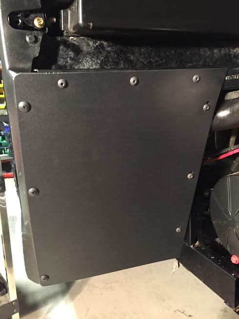 https://cdn.shopify.com/s/files/1/2503/4072/products/DRIVER_CAB_ENCLOSURE_INSTALLED_a66956b8-27e2-4f48-887b-eee9452bdc37.jpg?v=1625592765