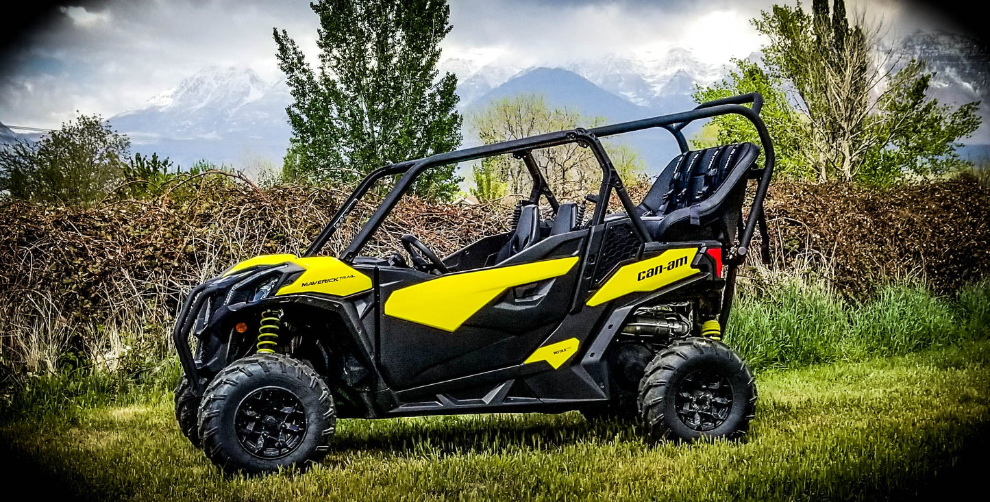 https://cdn.shopify.com/s/files/1/0366/5541/products/Maverick_Trail_Rear_Seat_and_Roll_Cage_kit.jpg?v=1721923243
