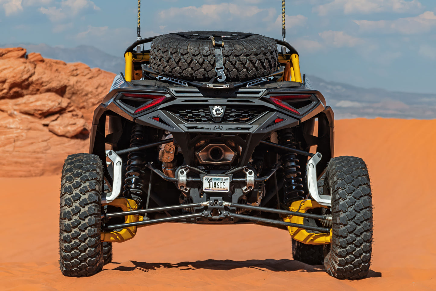 https://cdn.shopify.com/s/files/1/0749/1980/5228/files/MavrickRRearBumper.jpg?v=1736203764