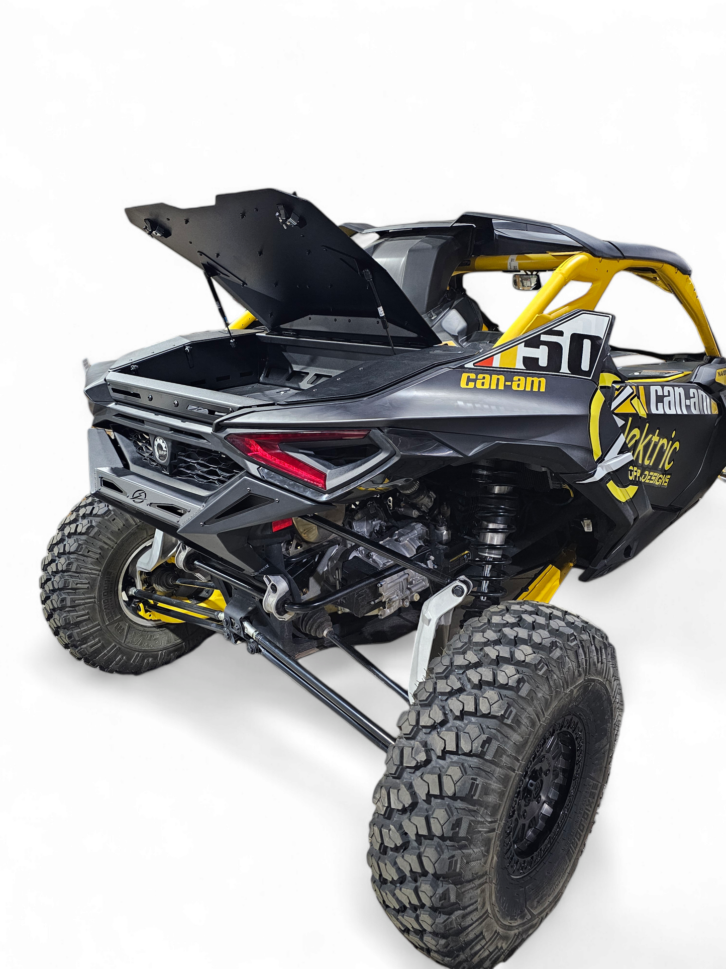 https://cdn.shopify.com/s/files/1/0749/1980/5228/files/MavrickRRearBumper5.png?v=1736203764