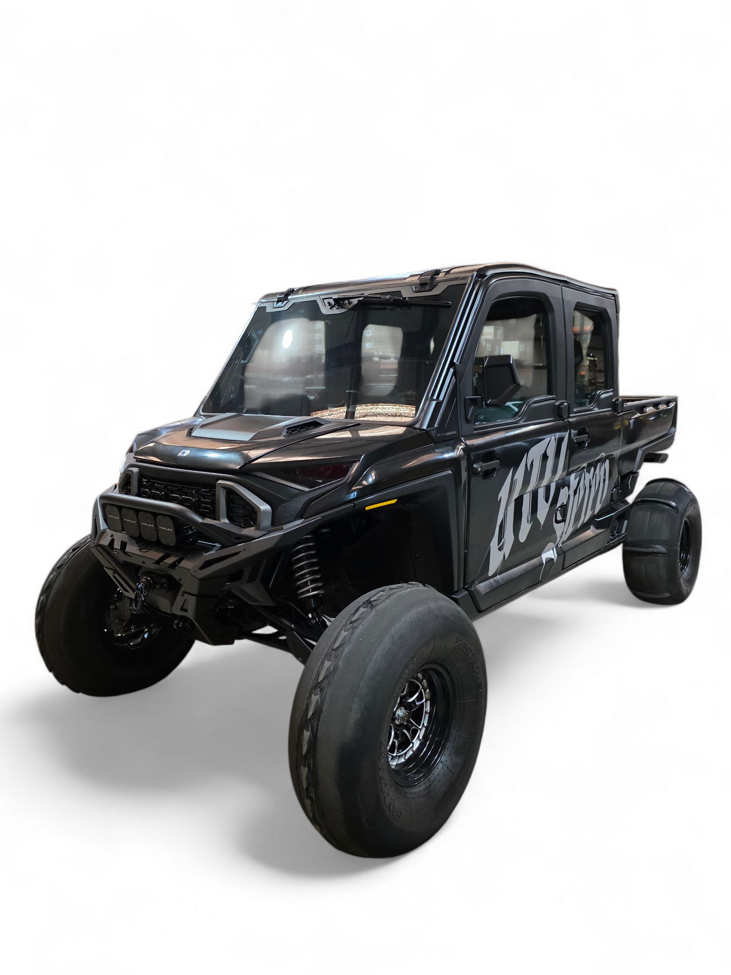 https://cdn.shopify.com/s/files/1/0749/1980/5228/files/PolarisRanger1500FrontWinchBumper9.png?v=1755032194