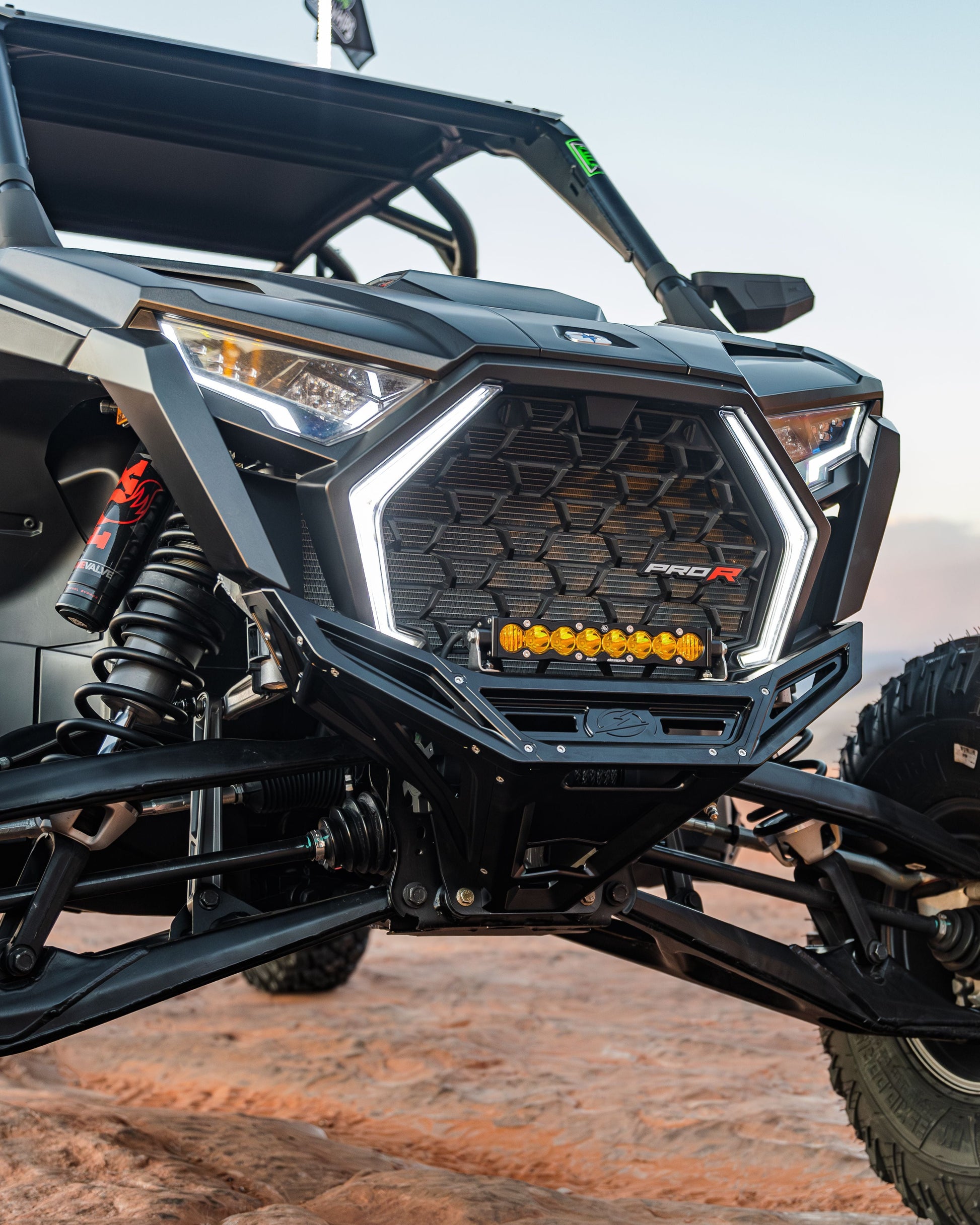 https://cdn.shopify.com/s/files/1/0749/1980/5228/files/Polaris_RZR_Billet_front_Bumper.jpg?v=1730411063