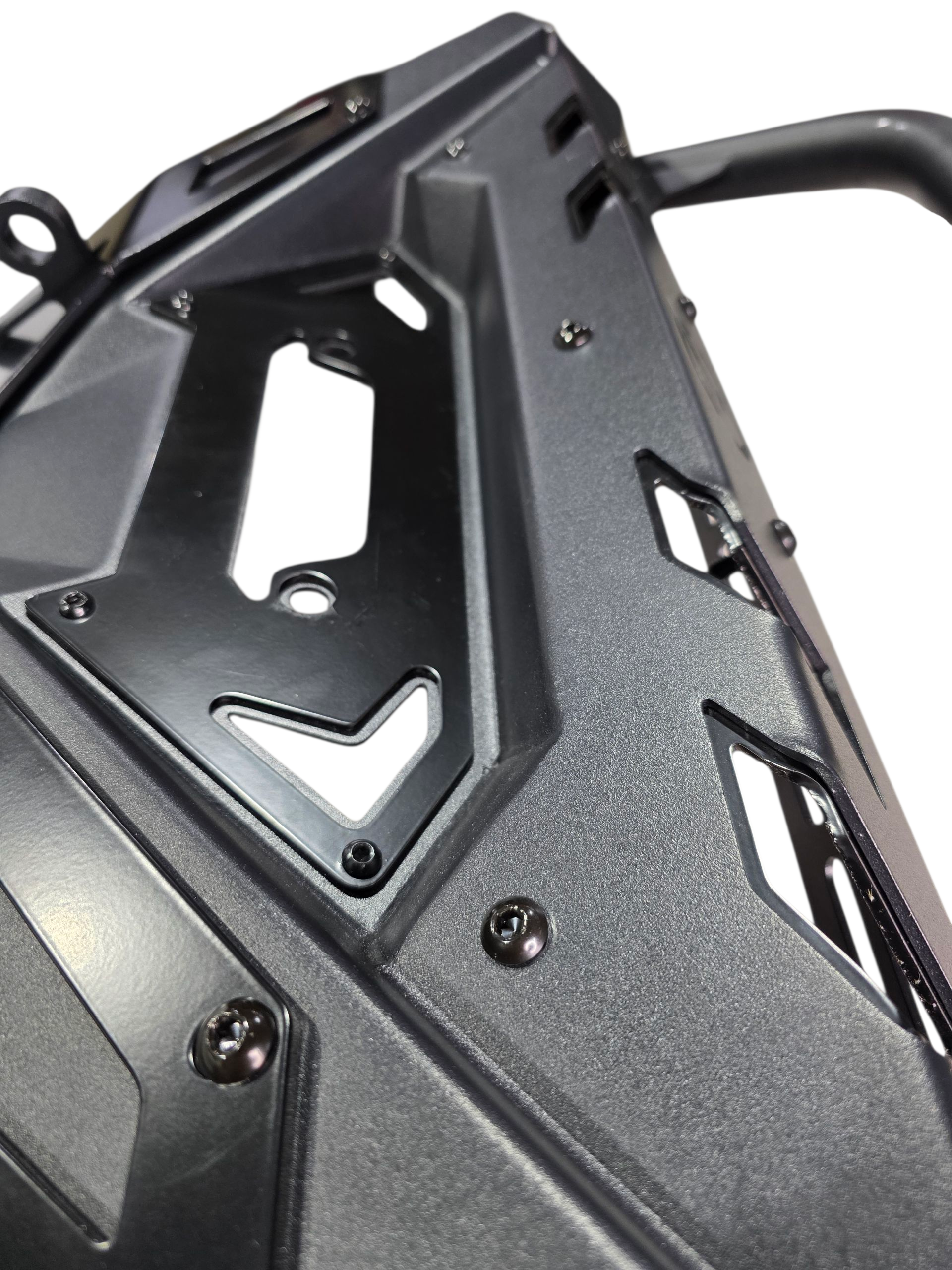 https://cdn.shopify.com/s/files/1/0749/1980/5228/files/Polaris_Ranger_1500_Front_Winch_Bumper_32.png?v=1755032239