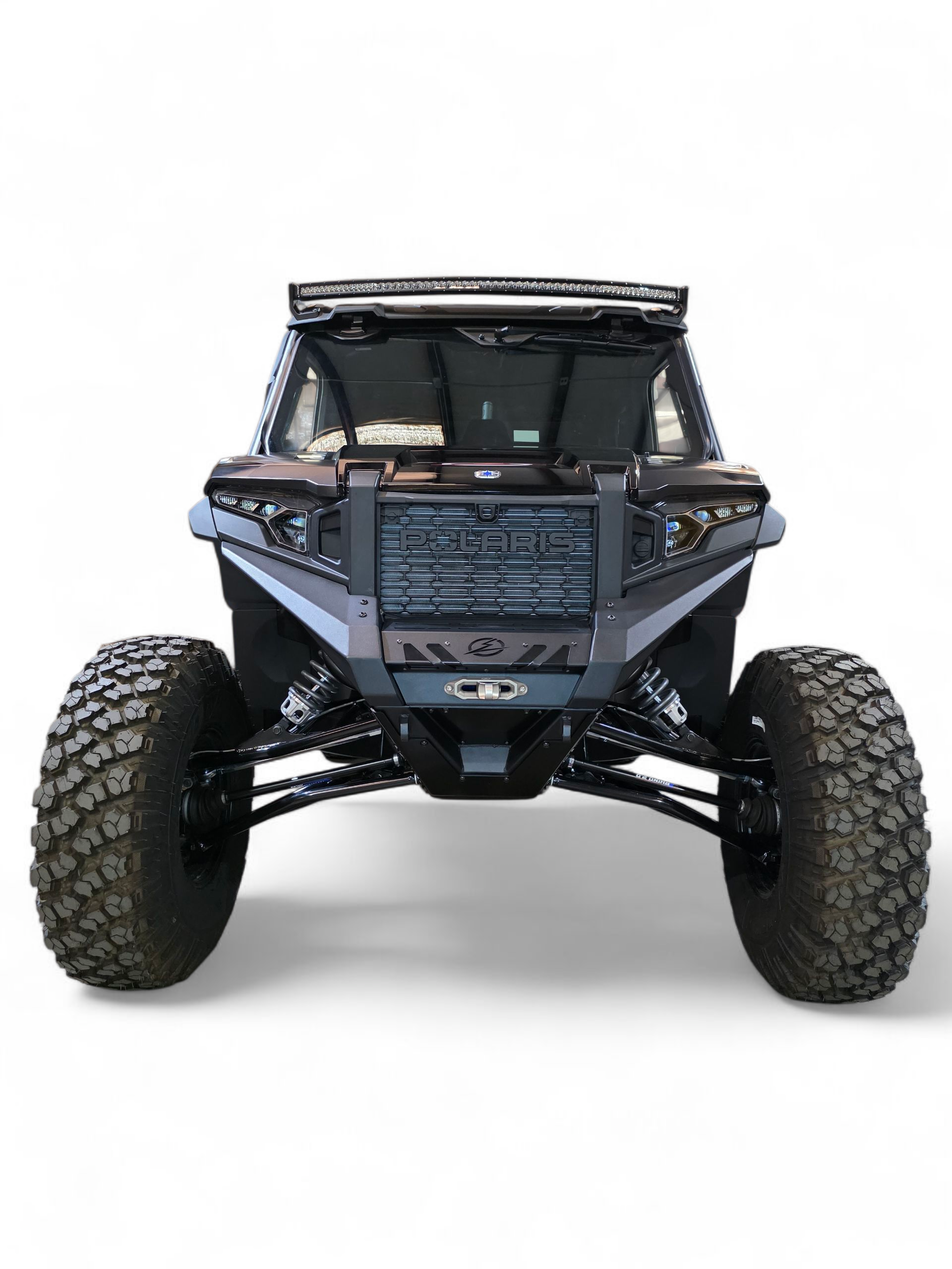 https://cdn.shopify.com/s/files/1/0749/1980/5228/files/Polaris_Xpedition_HD_Winch_Bumper_7.png?v=1755039273