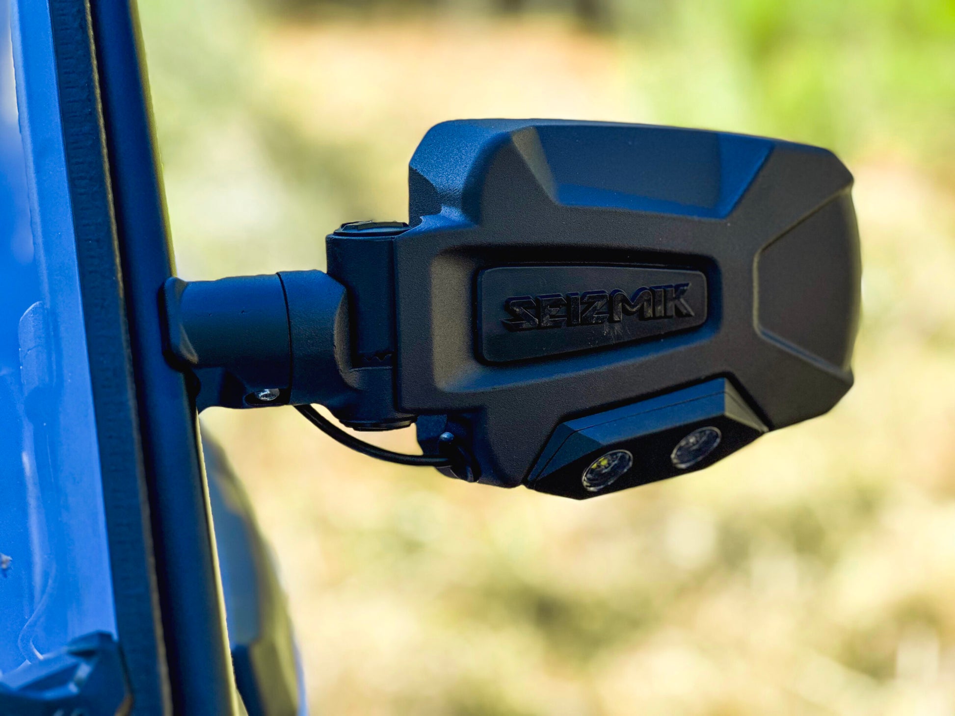 https://www.seizmik.com/wp-content/uploads/2024/07/Pursuit-Night-Vision-Adjustable-Mirror-2-scaled.jpg