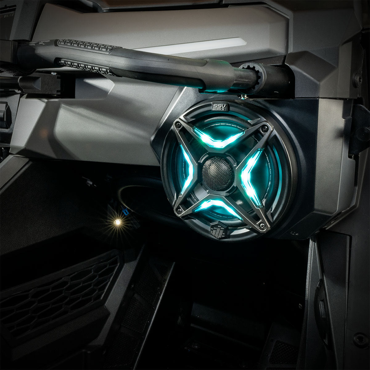 https://cdn.shopify.com/s/files/1/0528/8755/2184/files/RZ6-F65K_SSV_Works_Install_Polaris_RZR_pro_dash_speakers_Vspec.jpg?v=1763572599