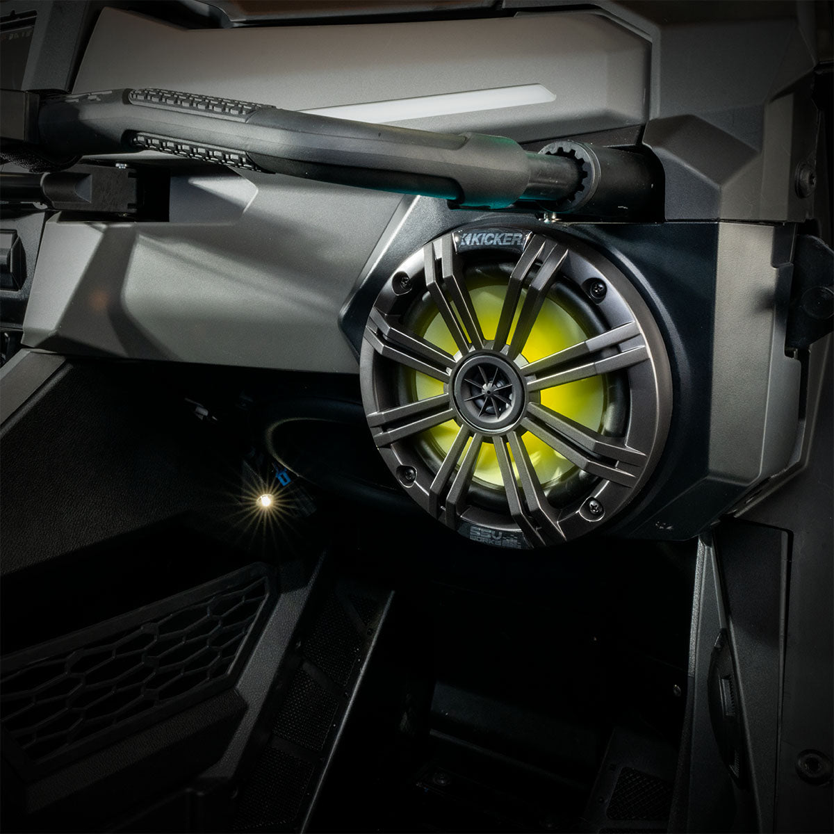 https://cdn.shopify.com/s/files/1/0528/8755/2184/files/RZ6-F65K_SSV_Works_Install_Polaris_RZR_pro_dash_speakers_kicker.jpg?v=1763572599