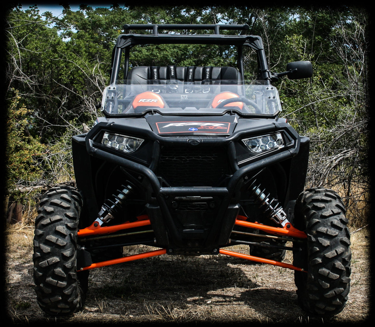 https://cdn.shopify.com/s/files/1/0366/5541/products/RZR_1000_Rear_Roll_Cage_kit_Front-4099.jpg?v=1711382882