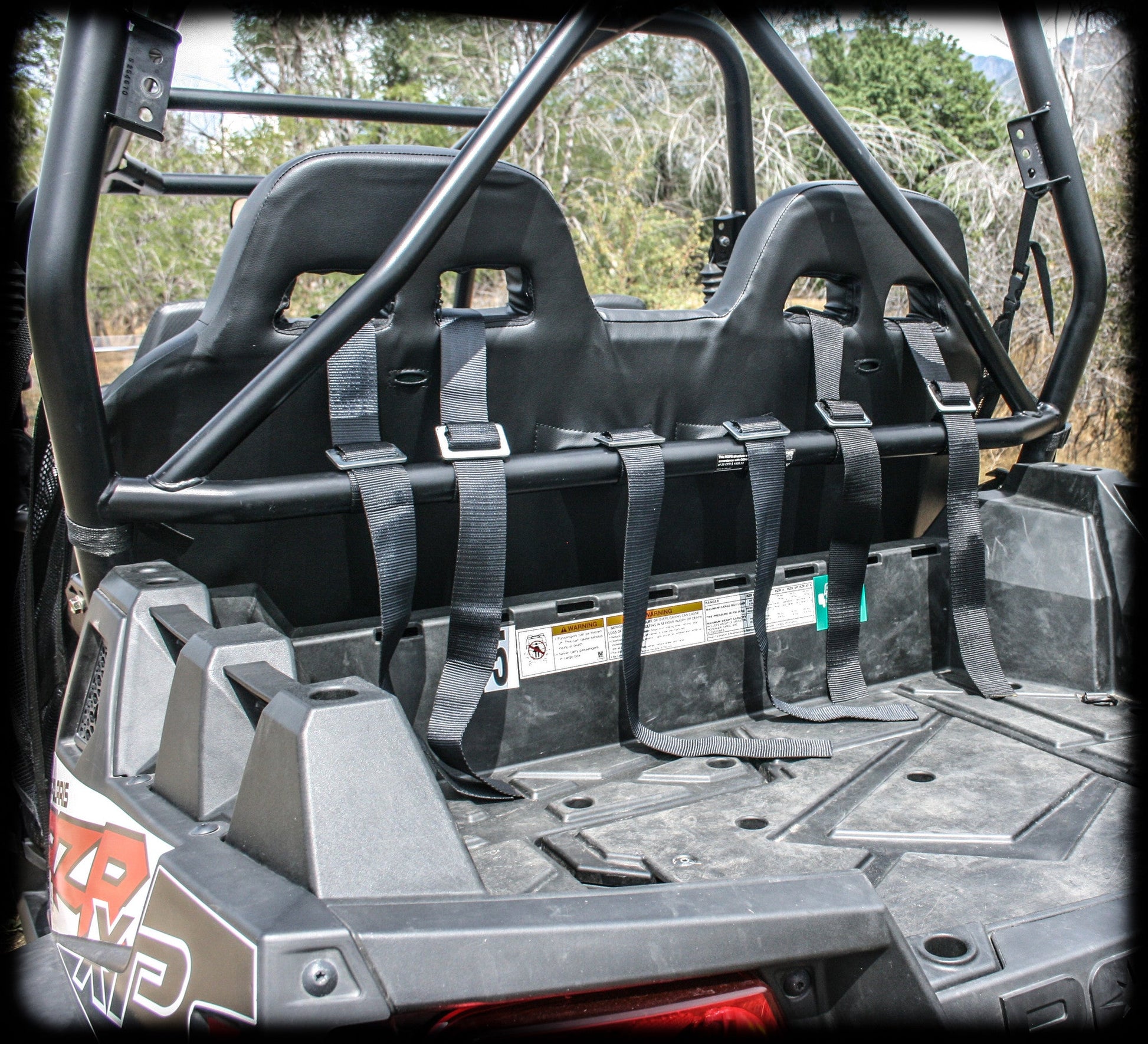 https://cdn.shopify.com/s/files/1/0366/5541/products/RZR_4_Rear_Bench_Seat_2.jpg?v=1721080260