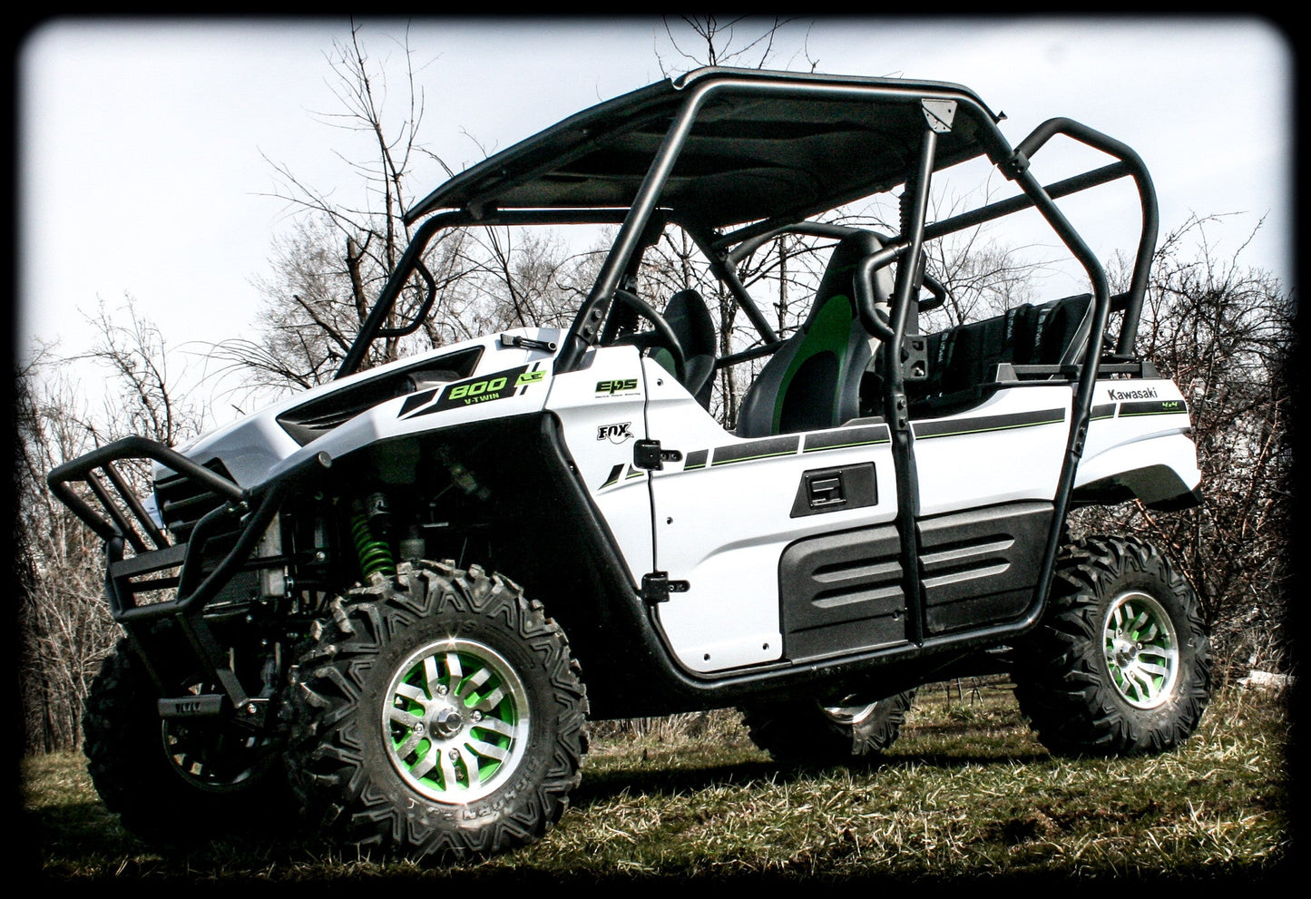 https://cdn.shopify.com/s/files/1/0366/5541/products/Teryx_2014_Side_Front_view_2-6008.jpg?v=1711382523