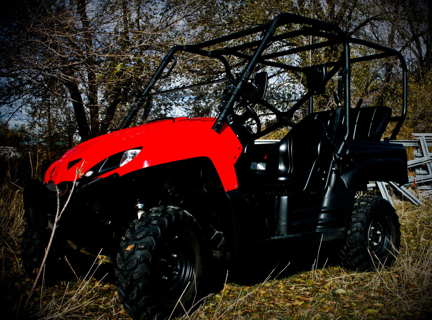 https://cdn.shopify.com/s/files/1/0366/5541/products/Teryx_and_Rhion_Back_Roll_Cage_and_Seat_Back_Side_-2.jpeg?v=1710788316