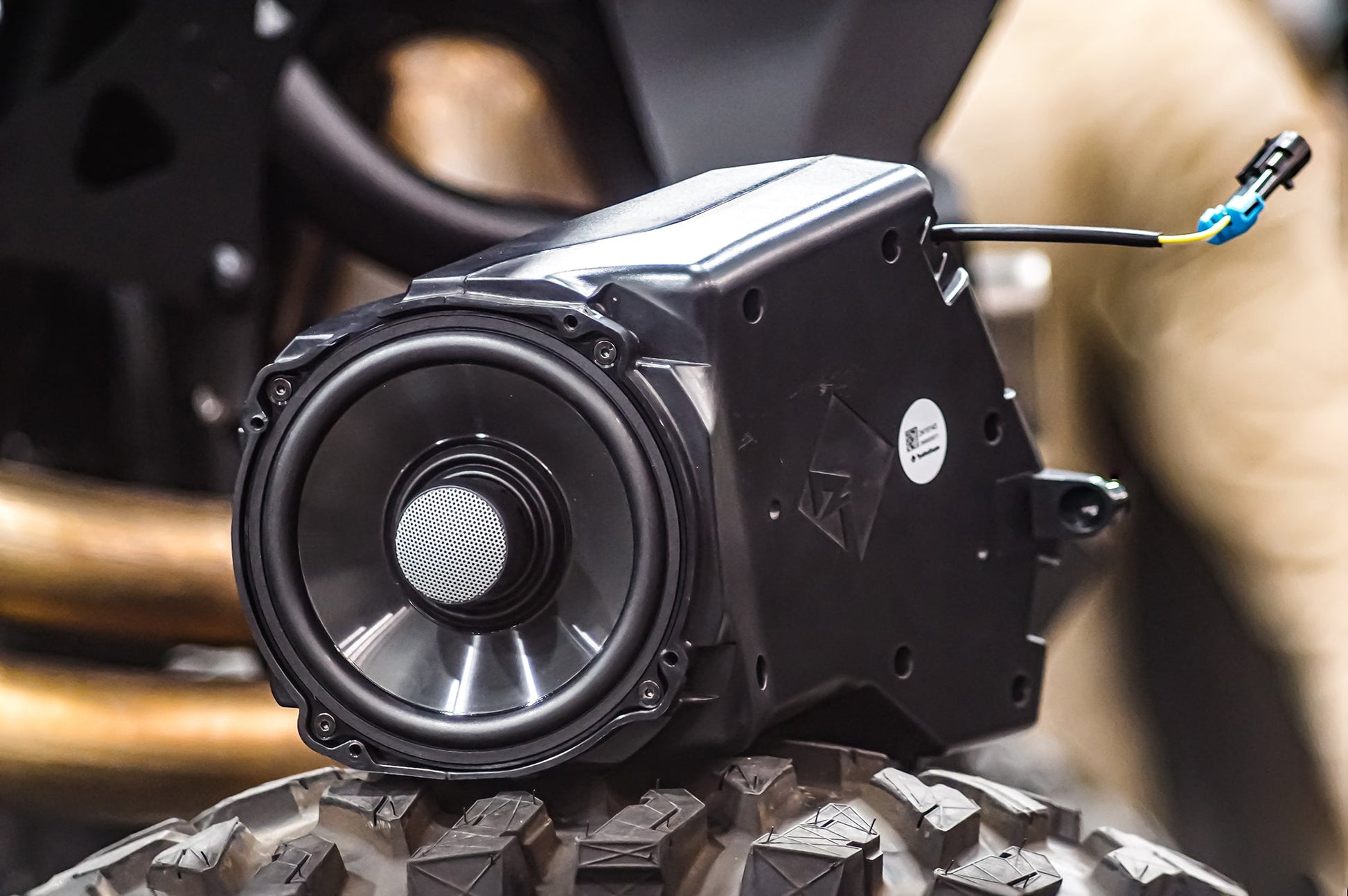 https://cdn.shopify.com/s/files/1/1829/6039/products/UTVS-P654_Installed_1of3_s.jpg?v=1769792292